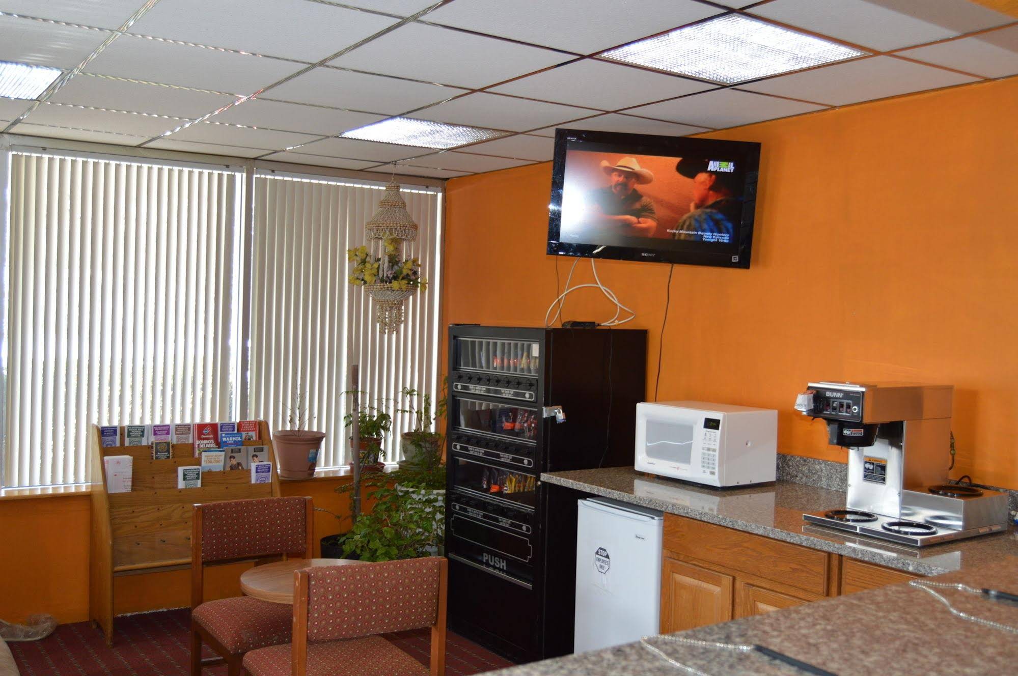 Travelers Inn Dayton