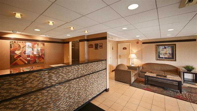 SureStay Hotel by Best Western East Brunswick