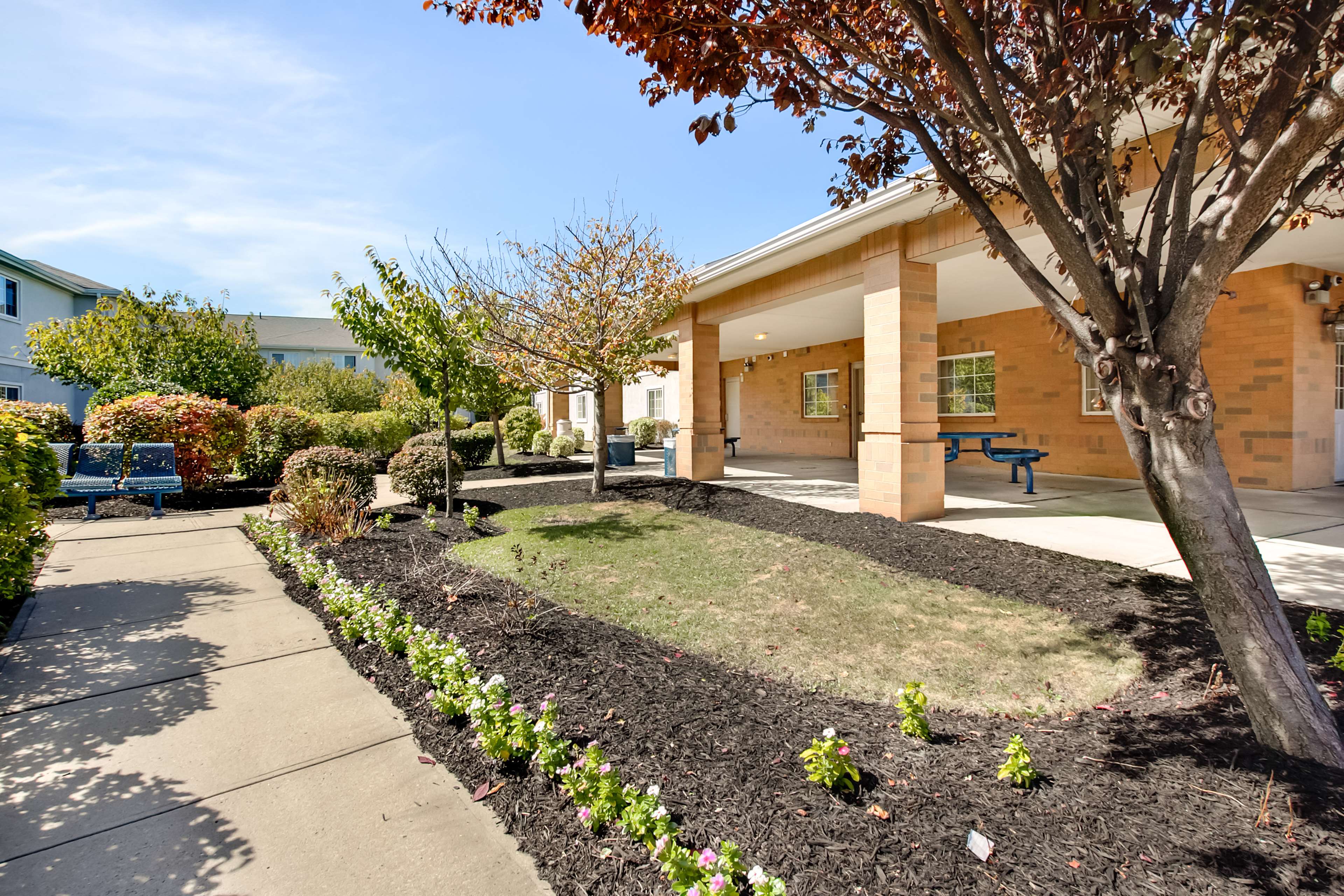 Studio 6 East Brunswick