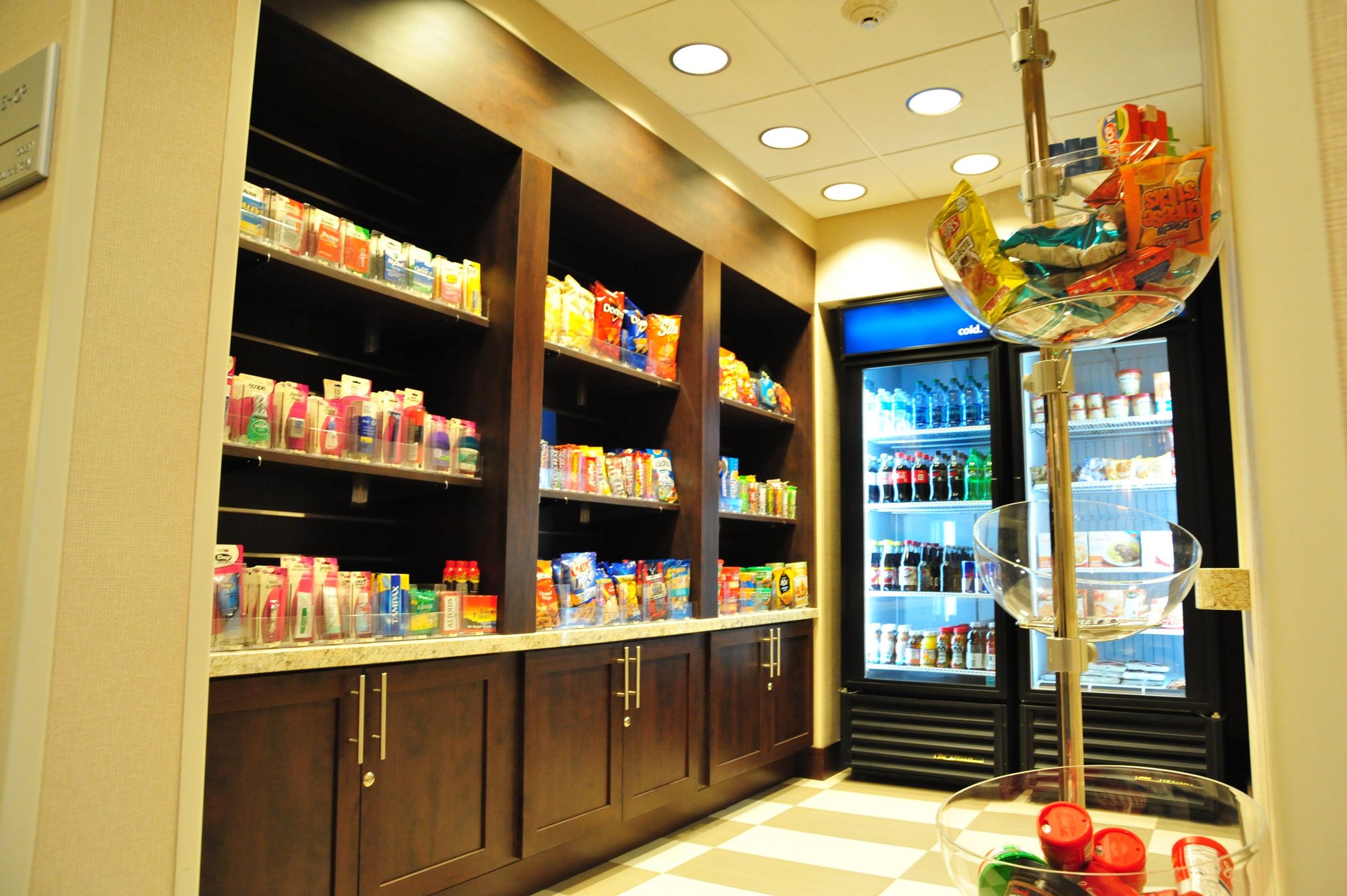 Hampton Inn & Suites Robbinsville