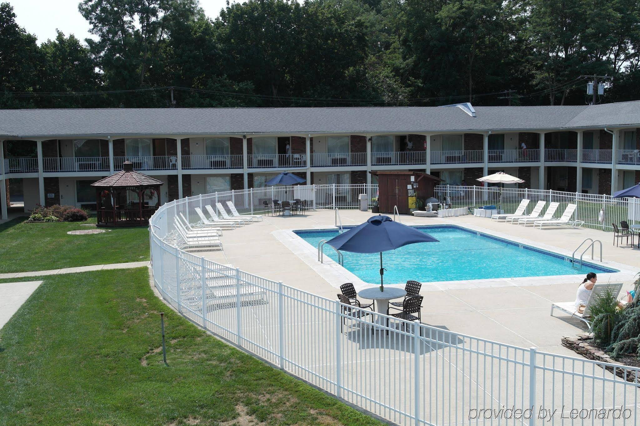 Crystal Inn