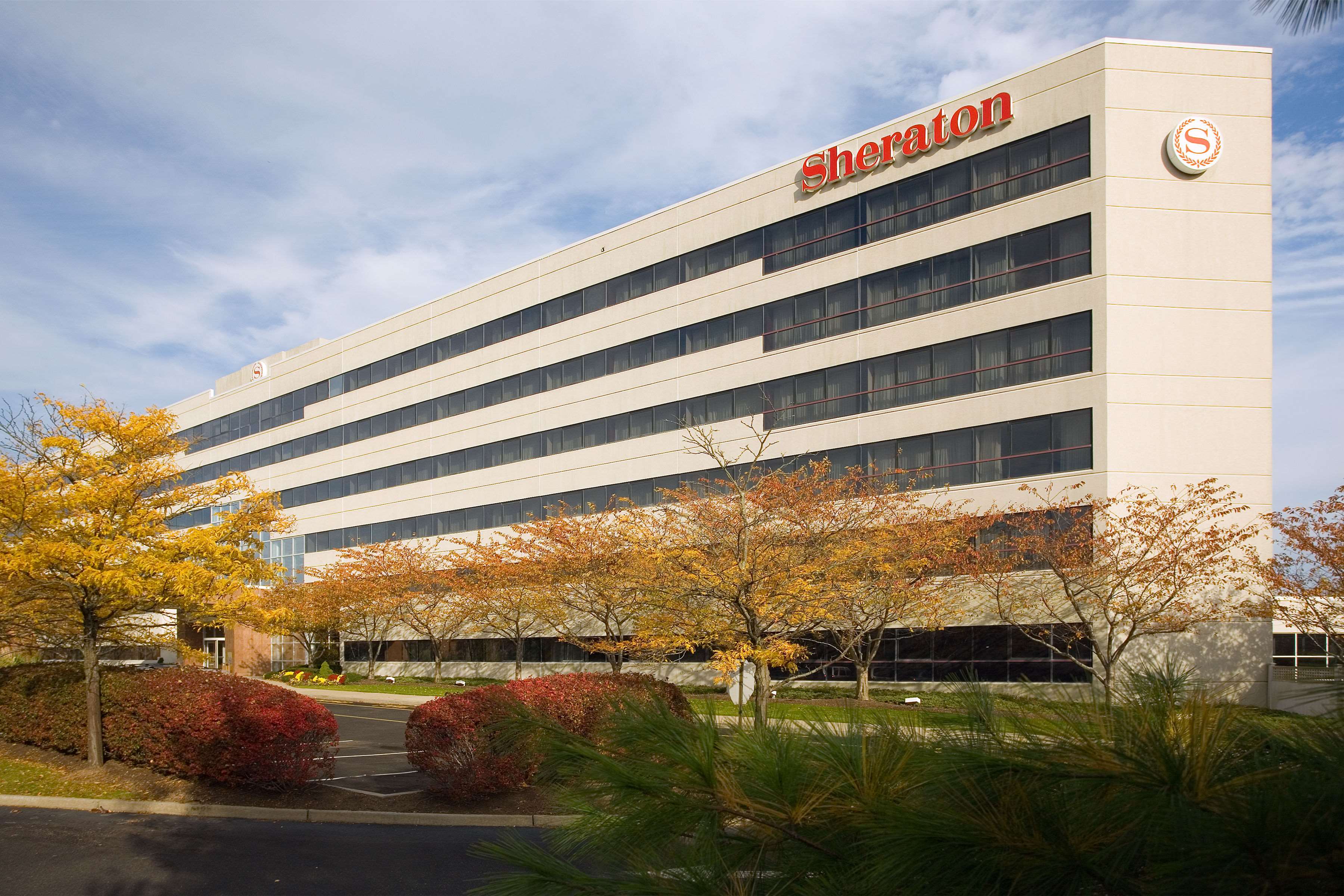 Sheraton Eatontown Hotel