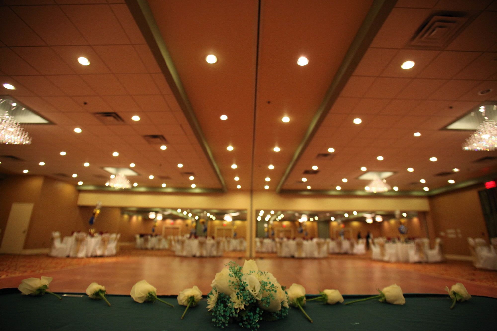 E Hotel Banquet & Conference Center