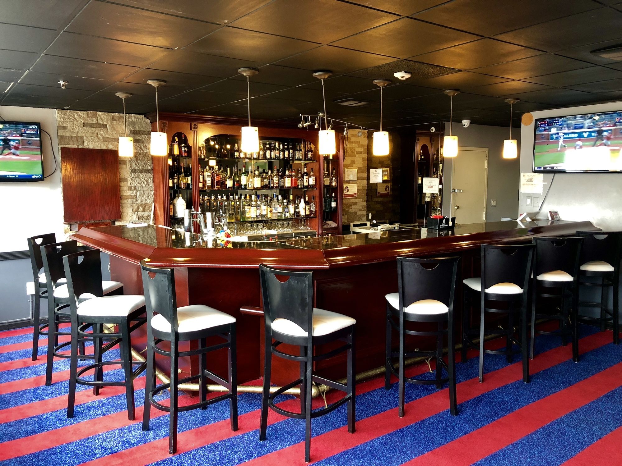E Hotel Banquet & Conference Center