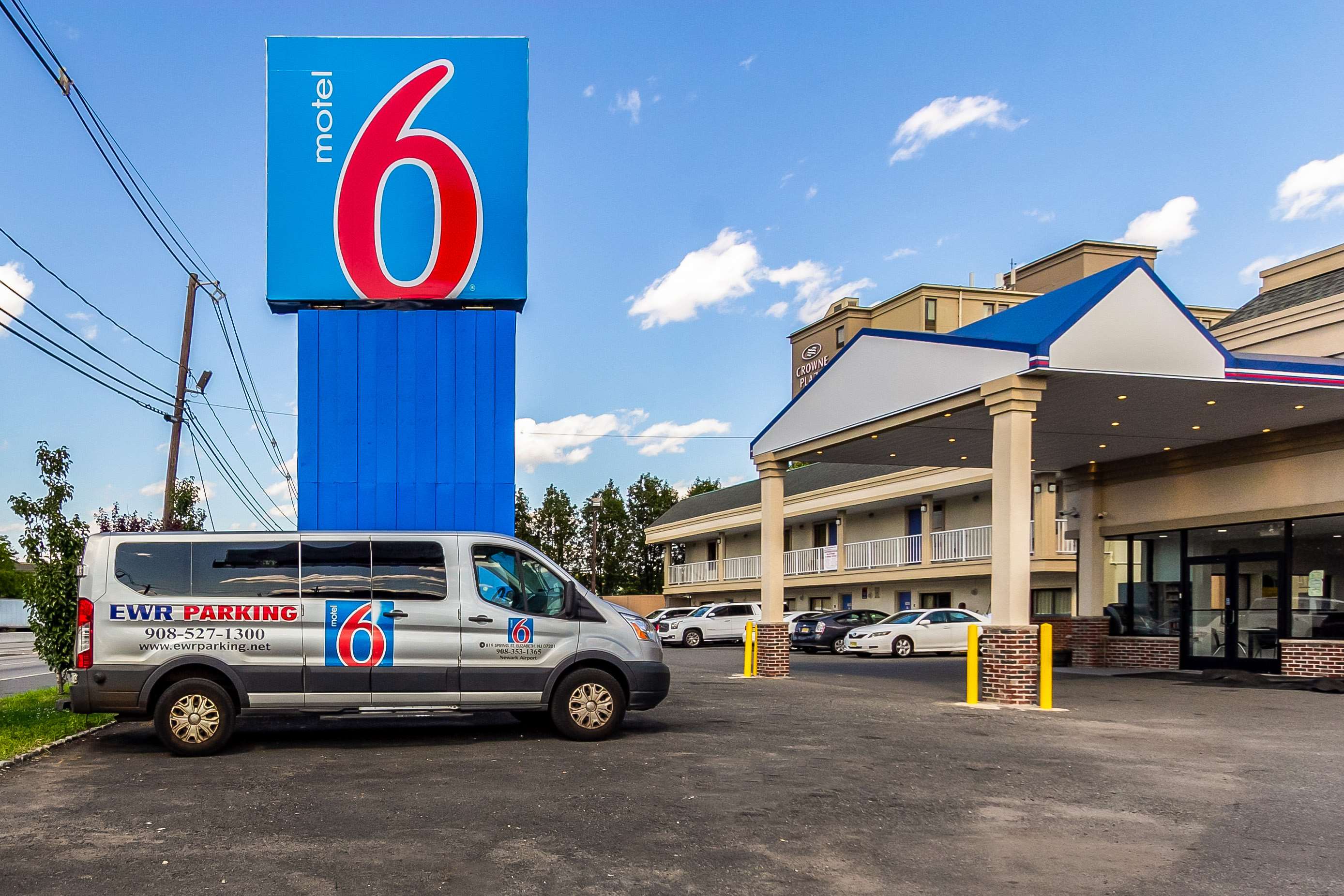 Motel 6 Elizabeth - Newark Liberty International Airport