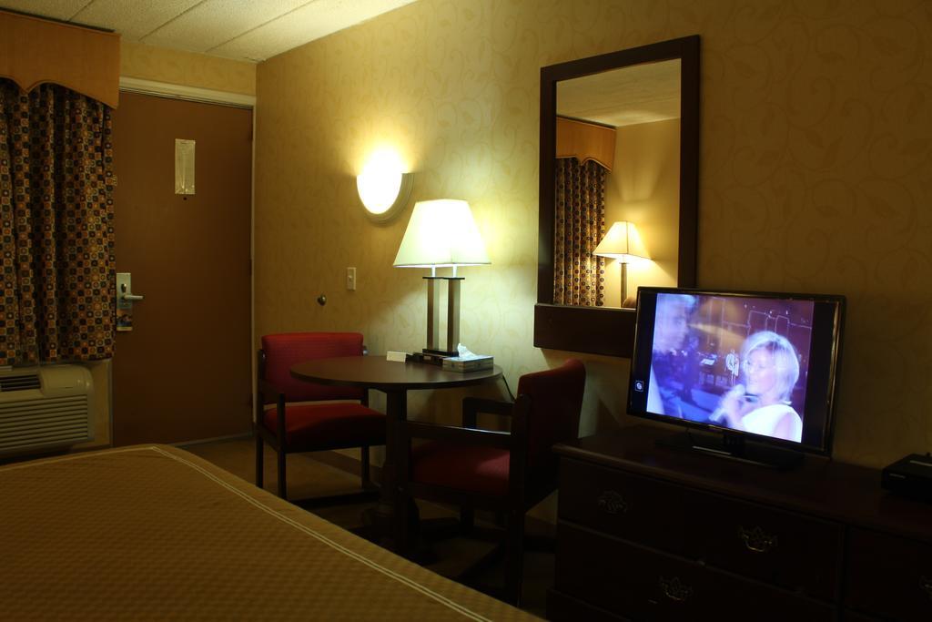 Red Roof Inn Freehold