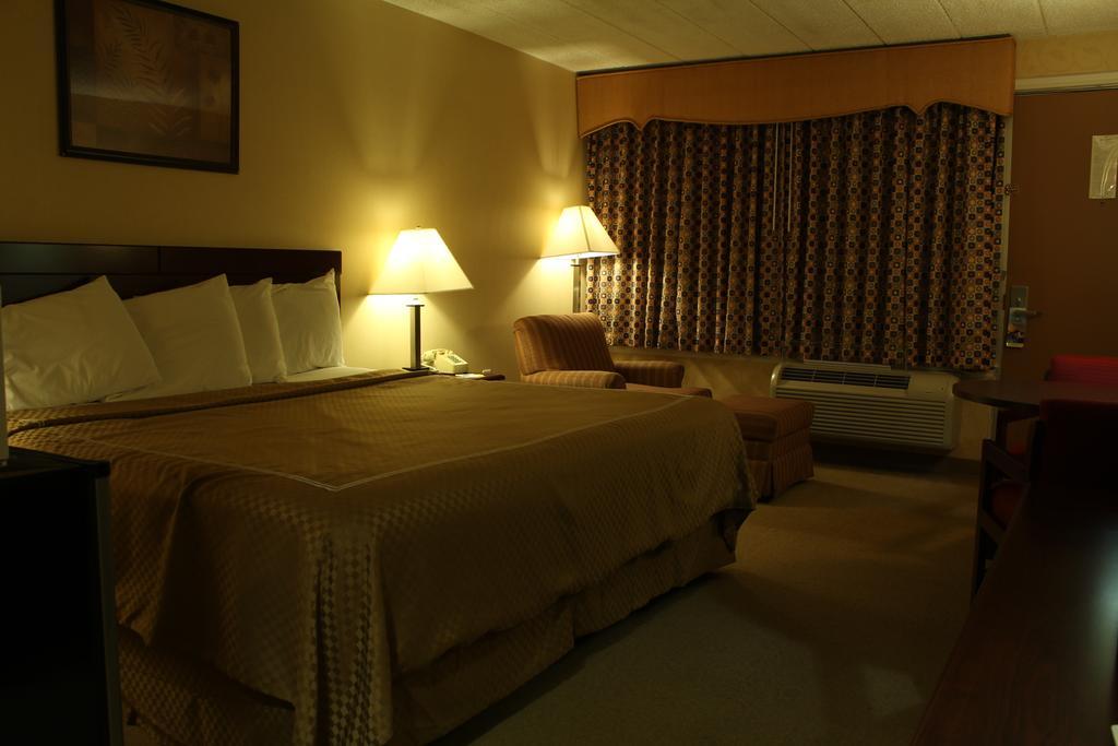 Red Roof Inn Freehold