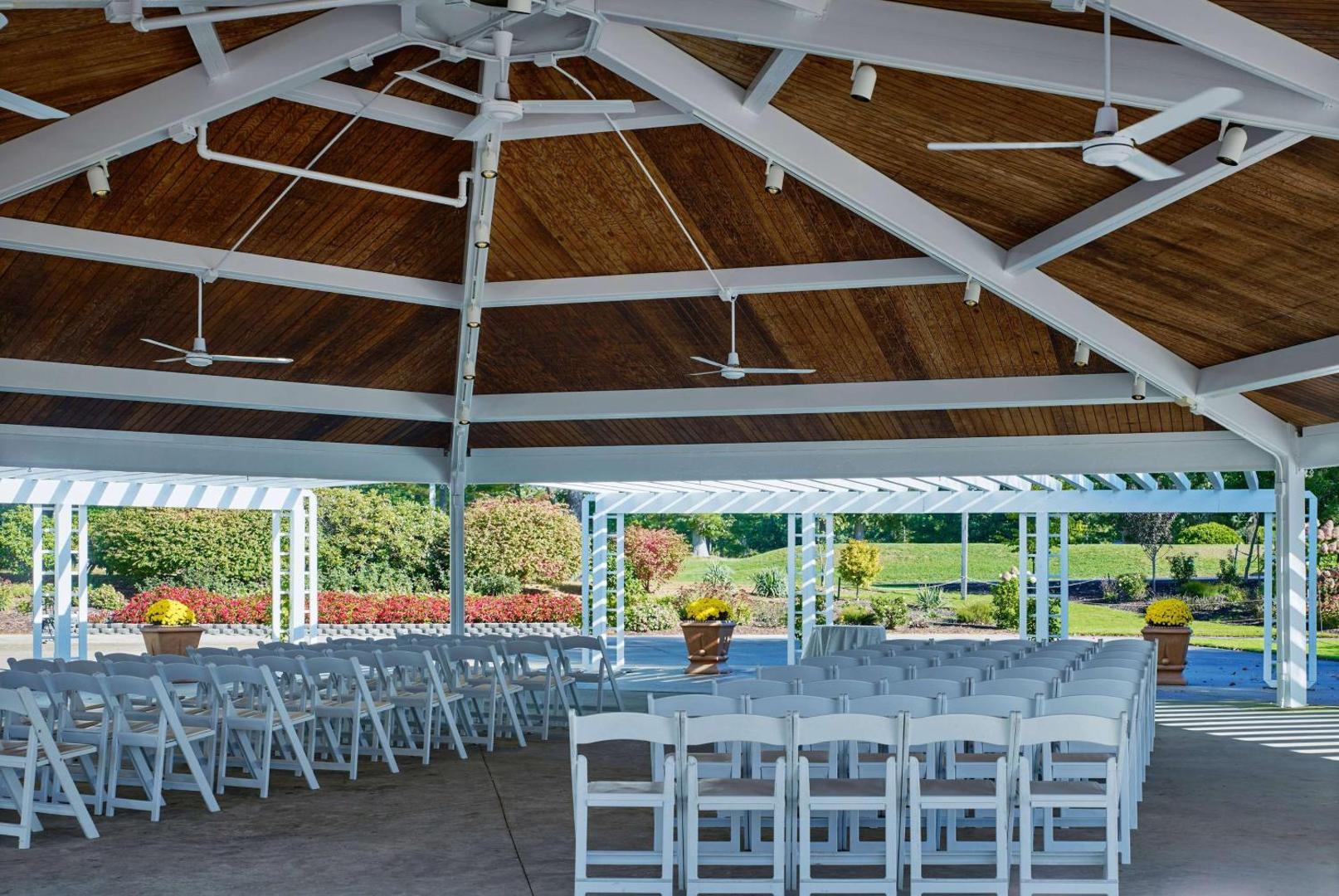 Seaview Hotel, a Dolce by Wyndham