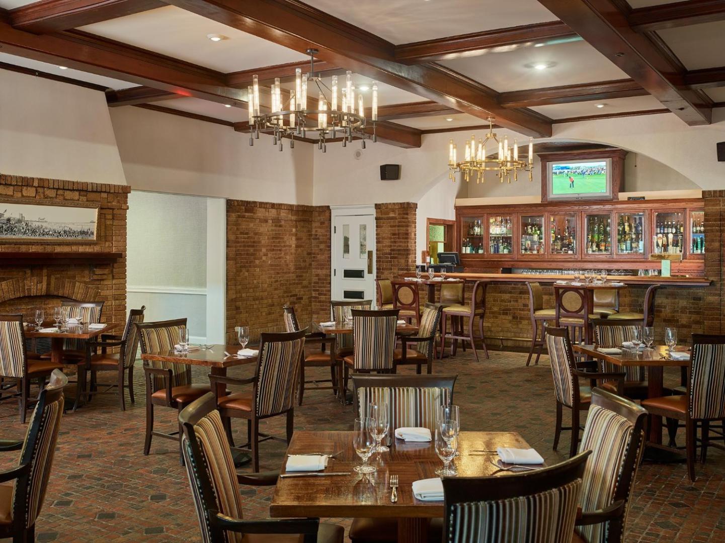 Seaview Hotel, a Dolce by Wyndham