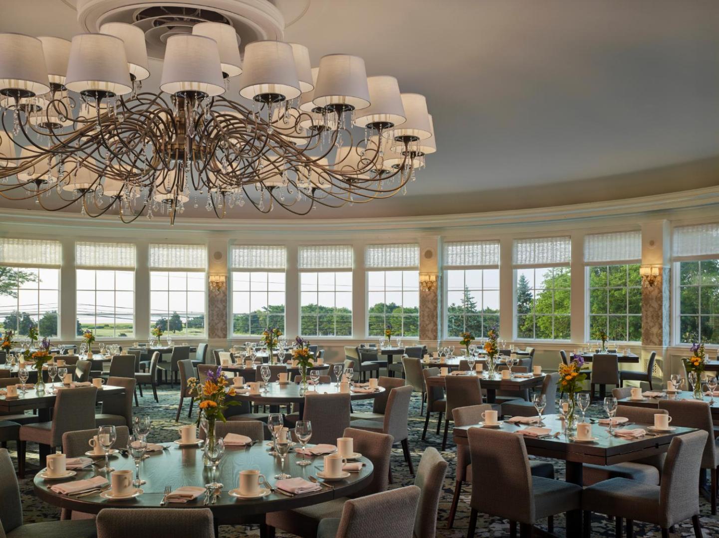 Seaview Hotel, a Dolce by Wyndham