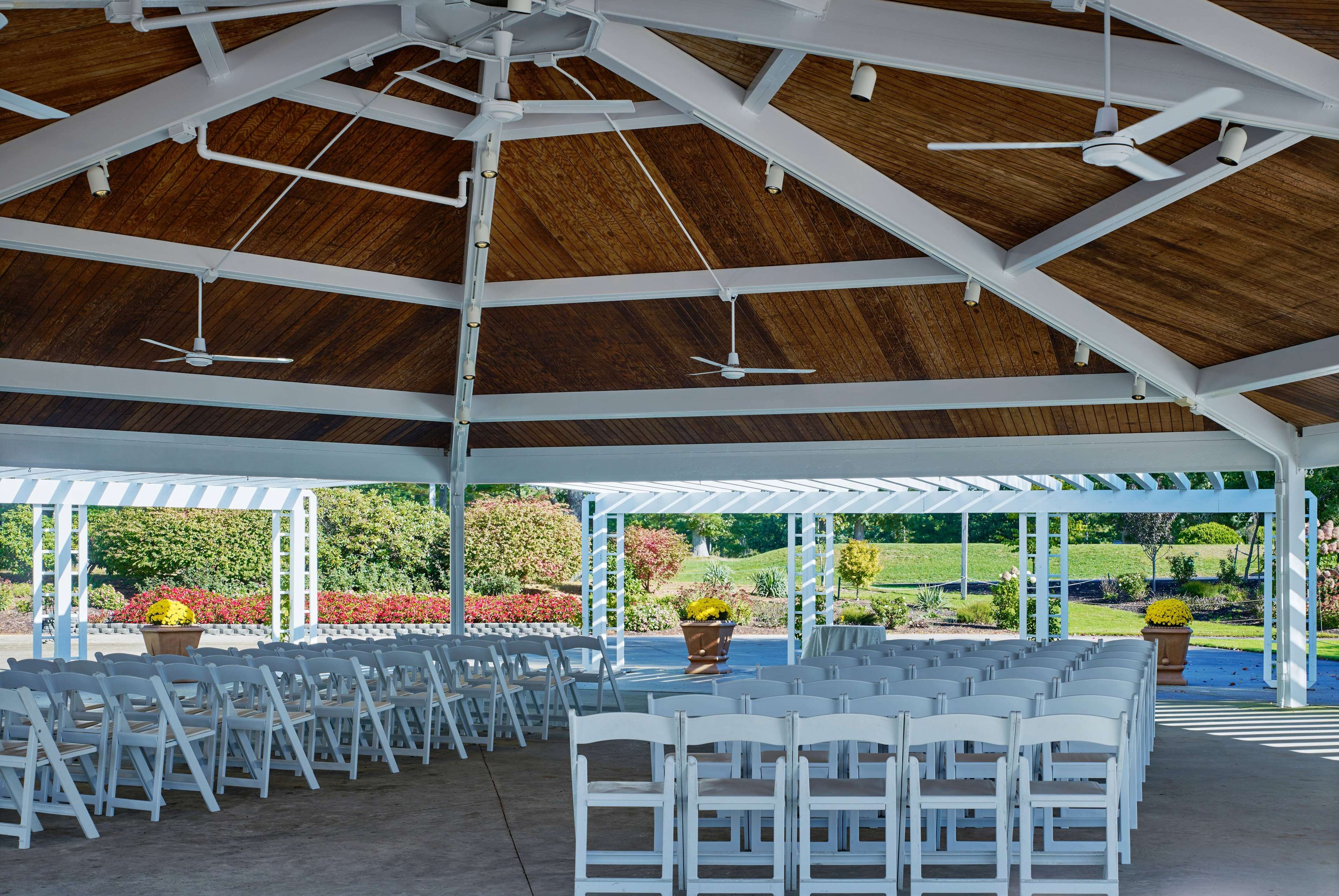 Seaview Hotel, a Dolce by Wyndham