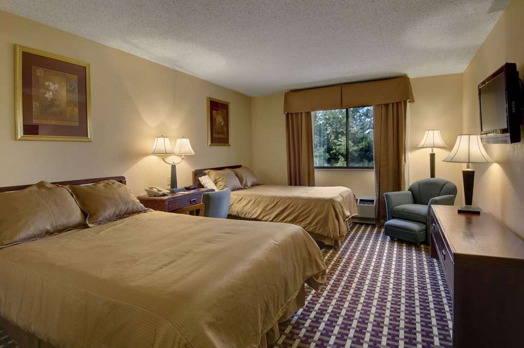 Days Inn by Wyndham Hillsborough