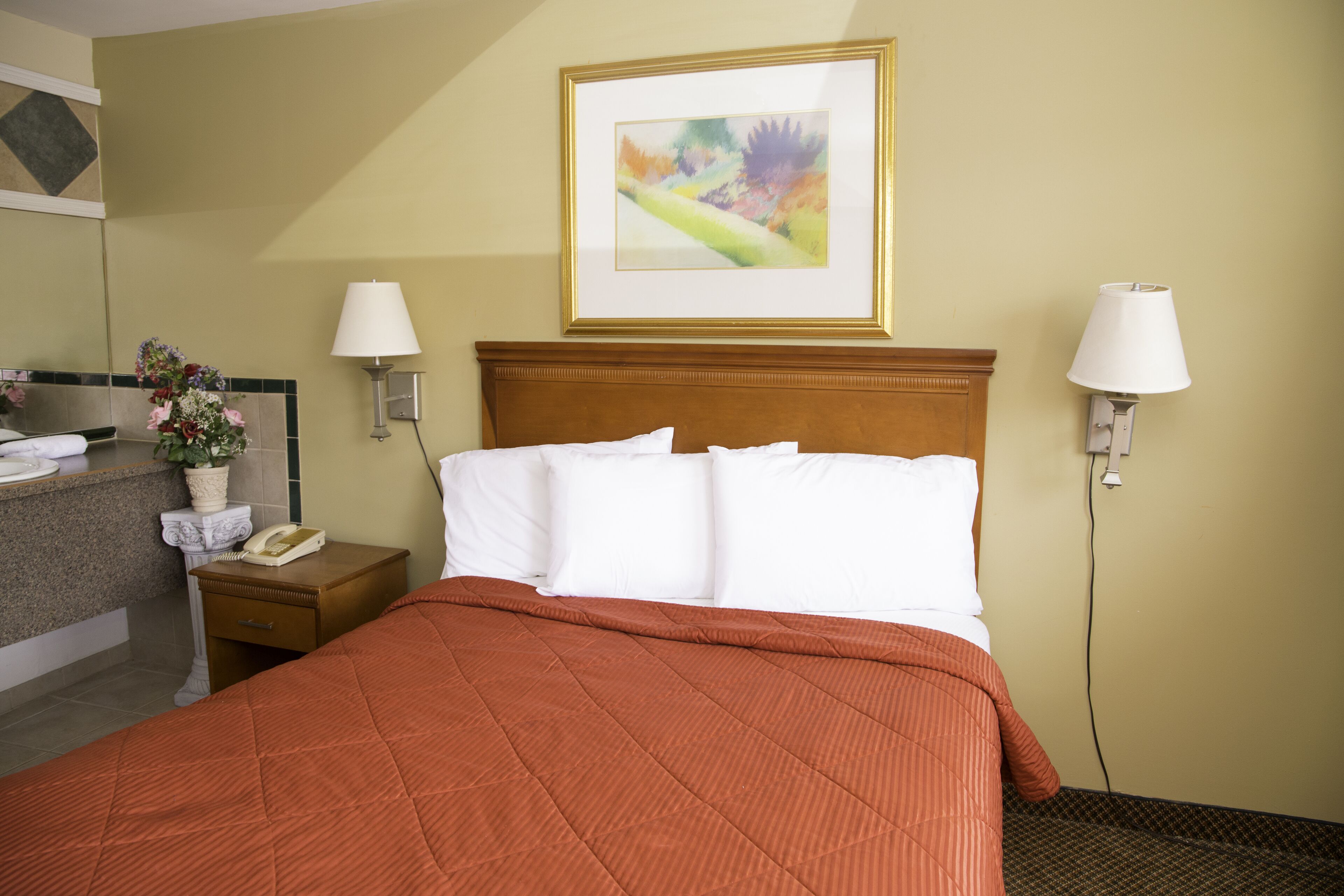 Capri Inn and Suites