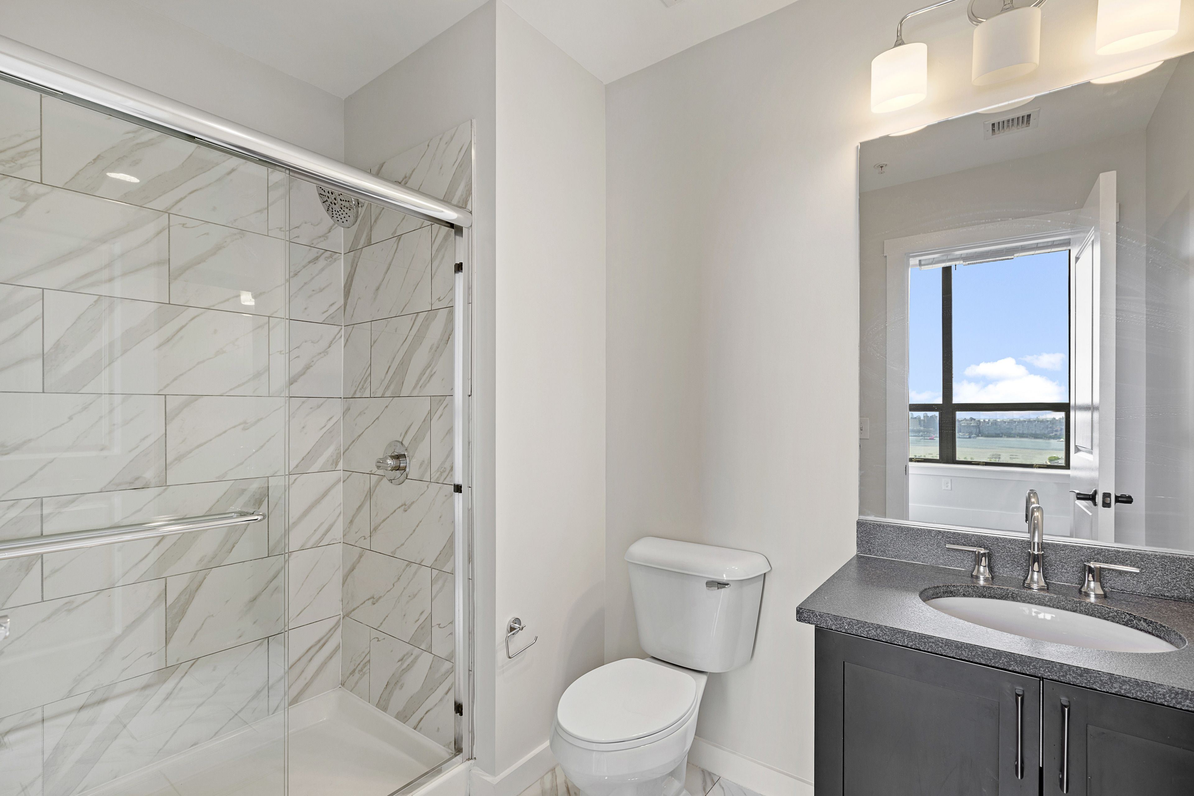 Pelicanstay Near Holland Tunnel