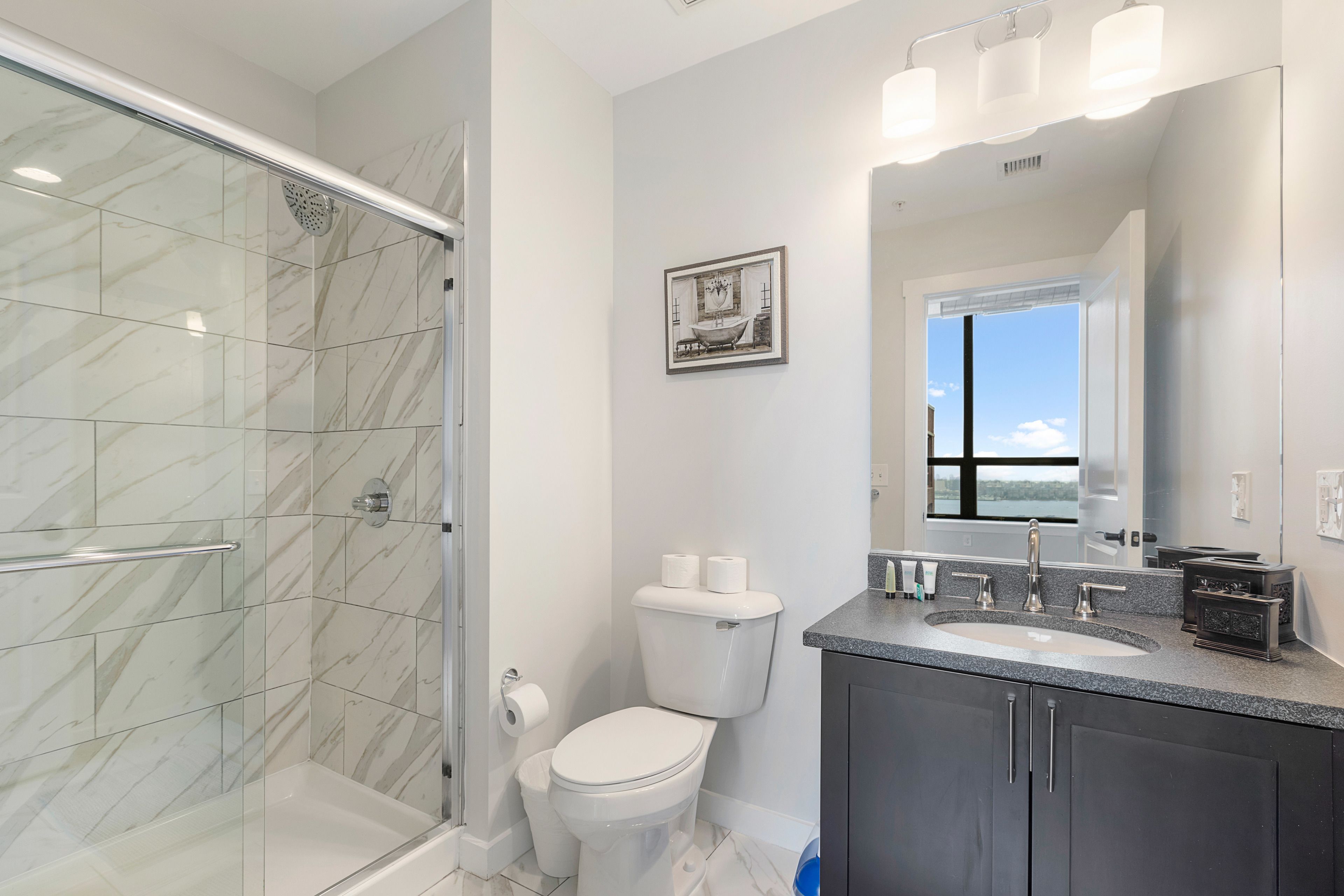 Pelicanstay Near Holland Tunnel