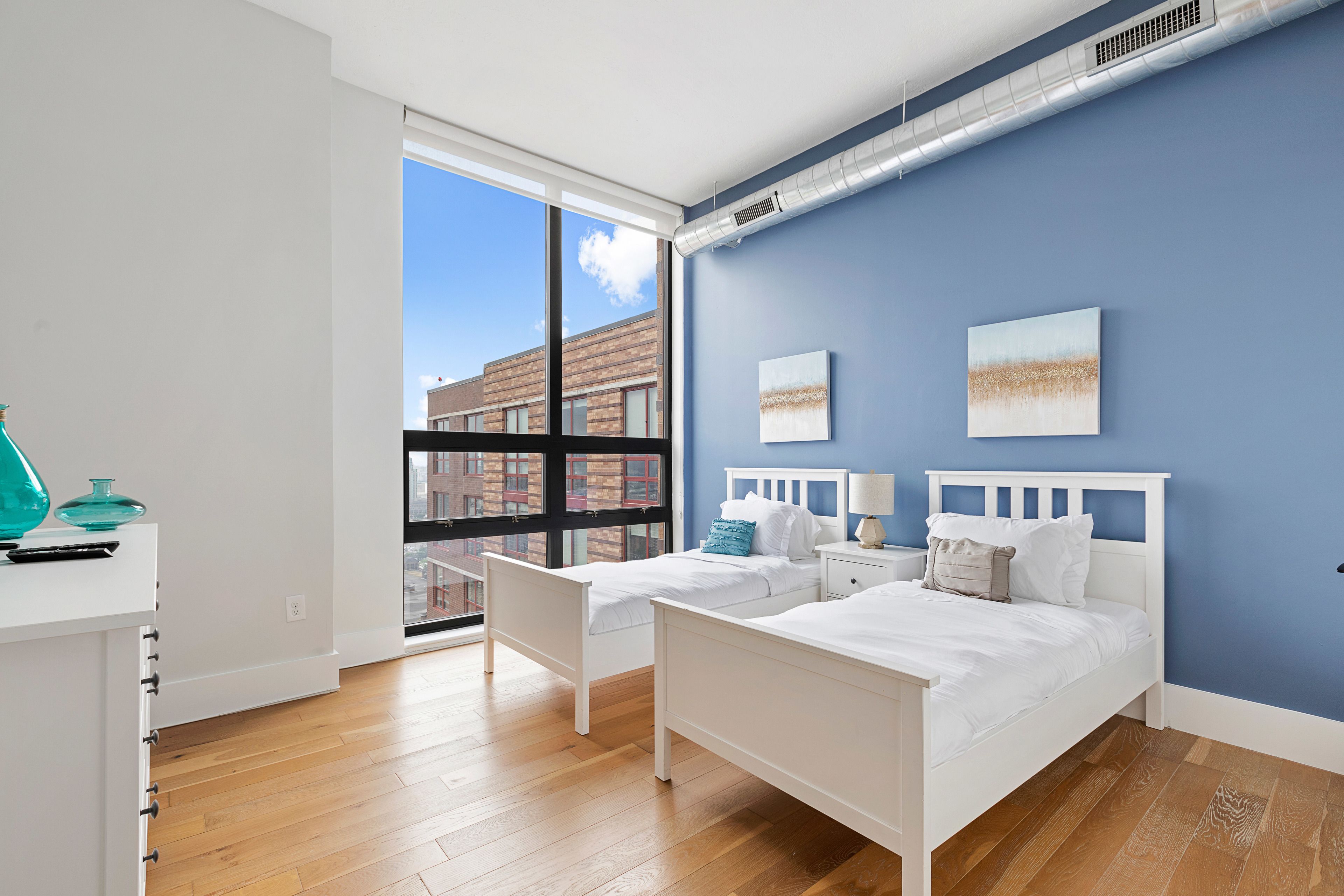 Pelicanstay Near Holland Tunnel