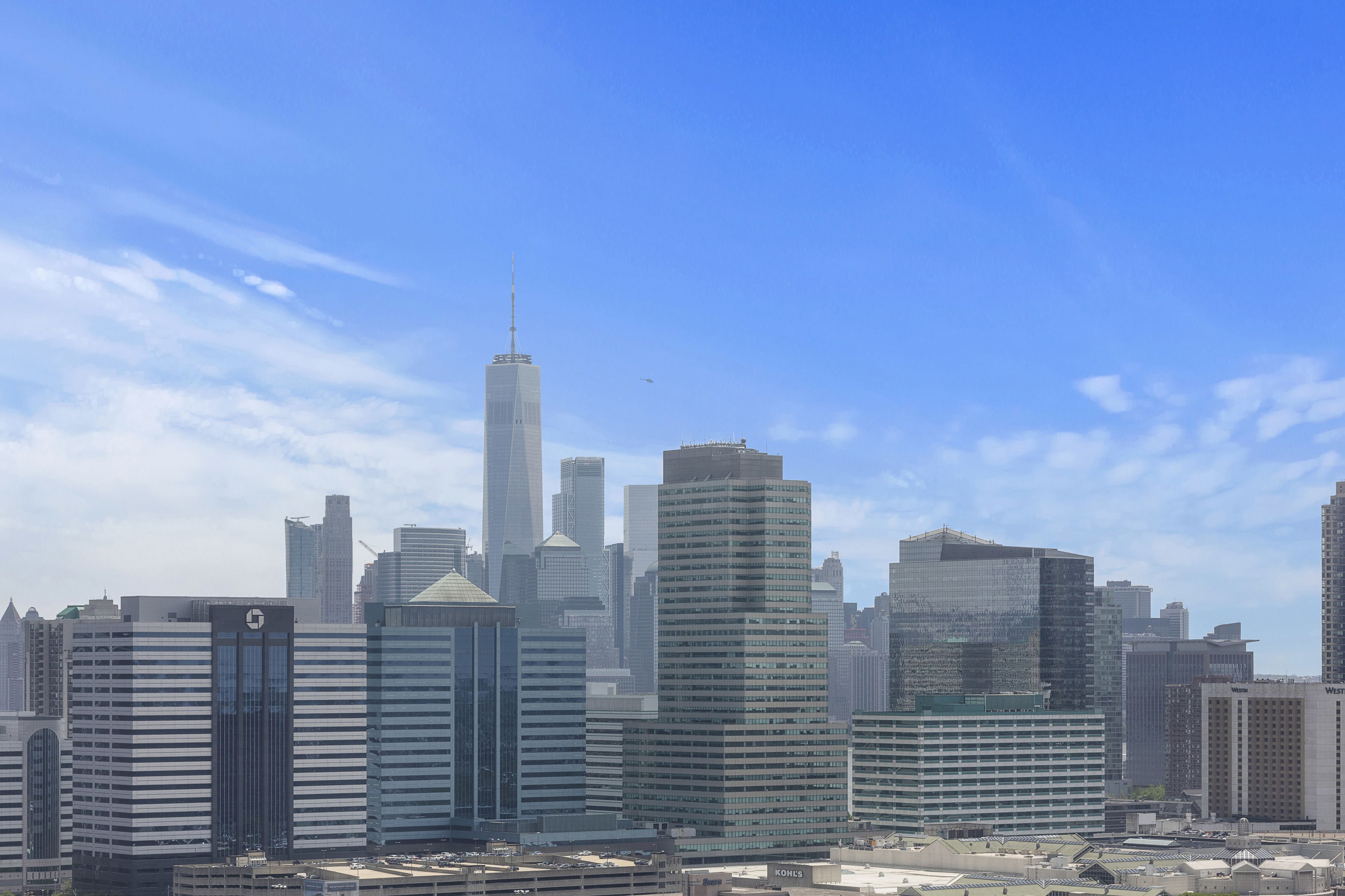 Pelicanstay Near Holland Tunnel