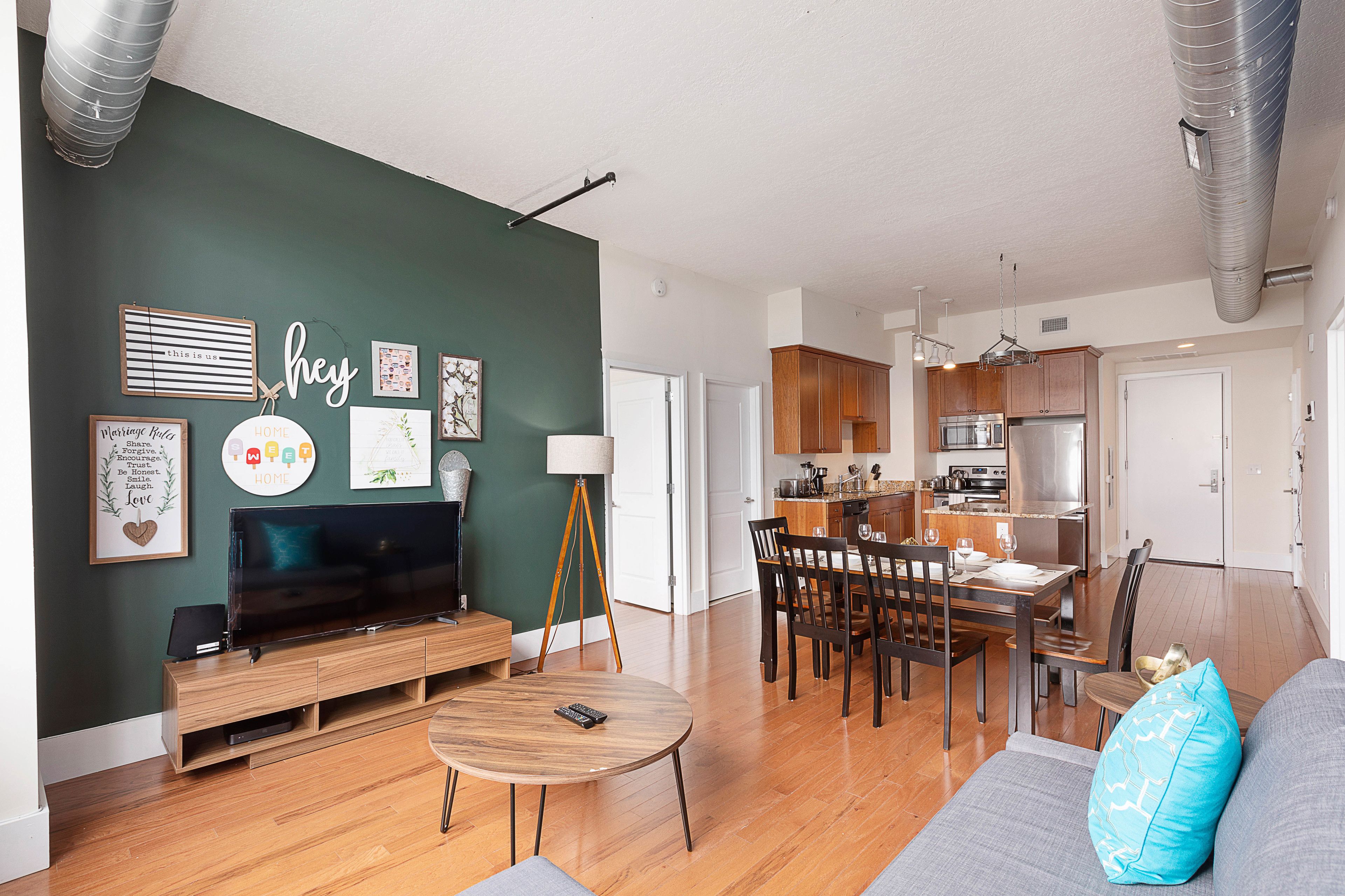 Pelicanstay Near Holland Tunnel