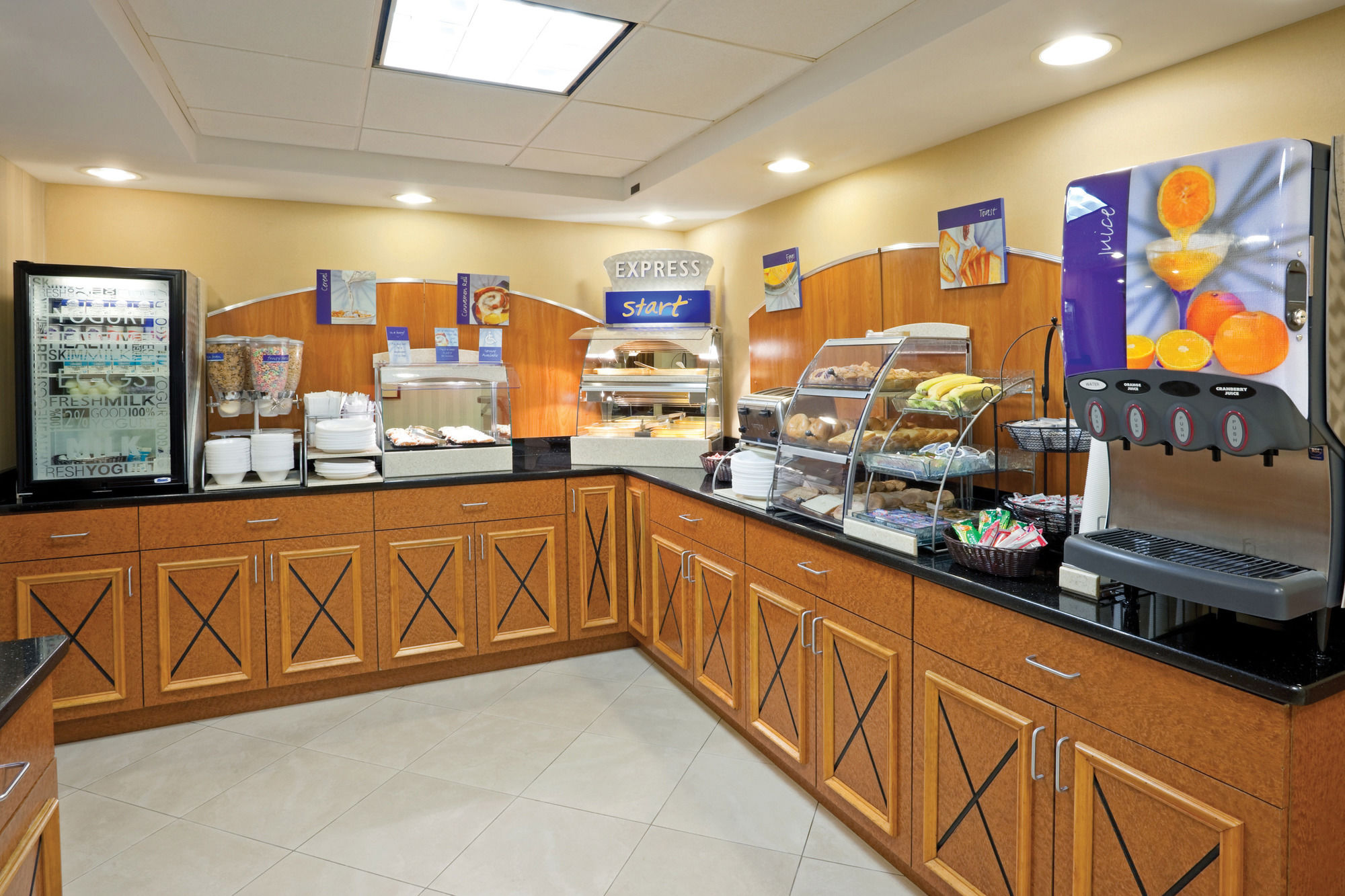 Holiday Inn Express Hotel & Suites West Long Branch