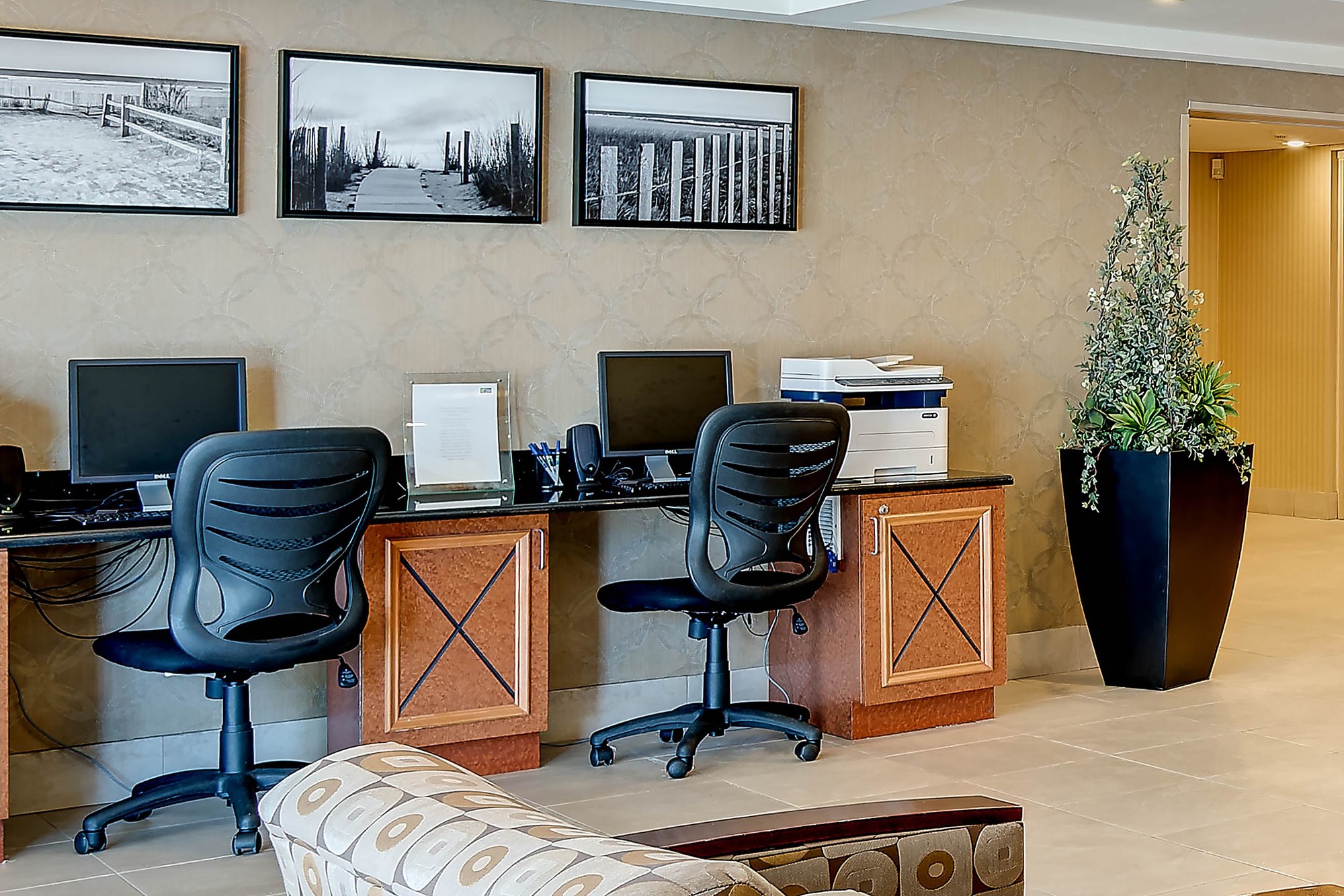 Holiday Inn Express Hotel & Suites West Long Branch
