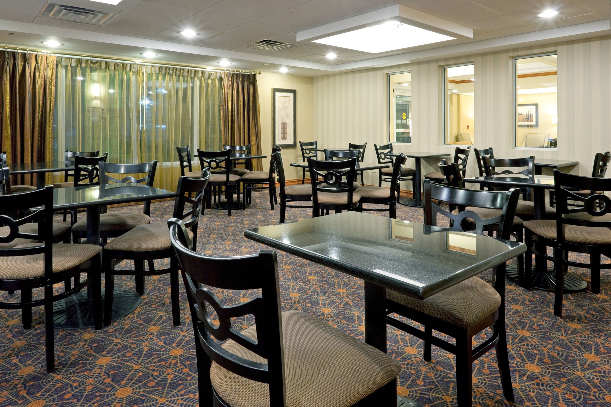 Holiday Inn Express Hotel & Suites West Long Branch