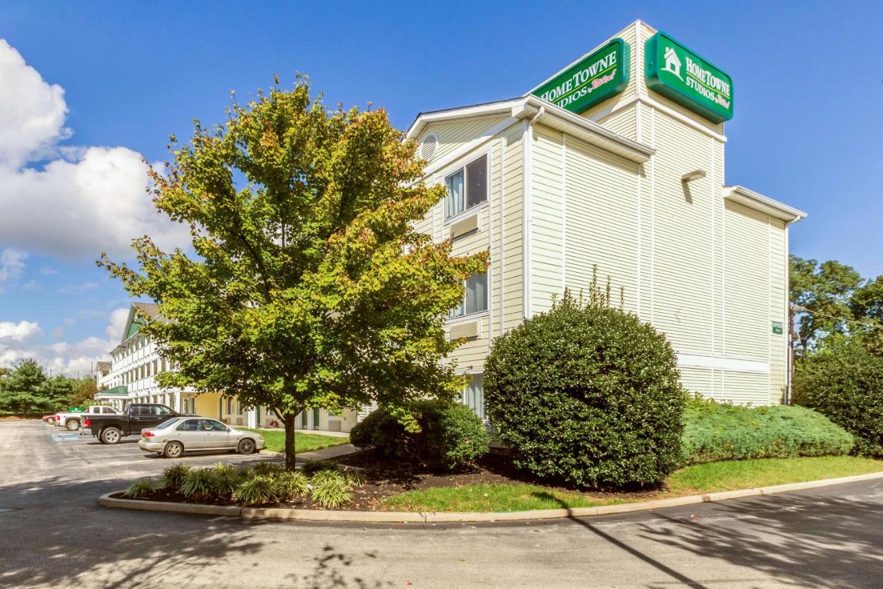 HomeTowne Studios Philadelphia - Maple Shade, NJ