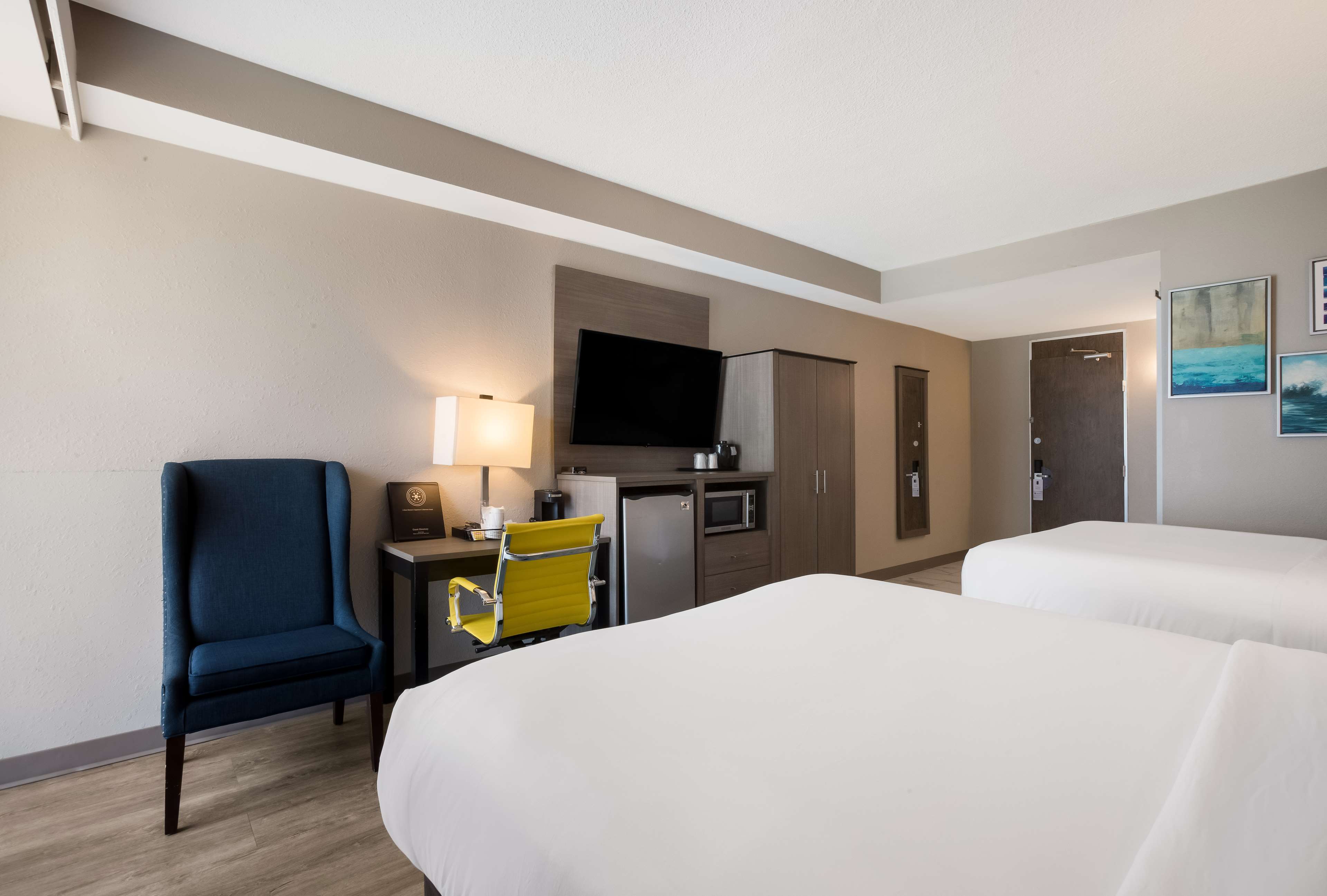 The Hub Middletown: A Best Western Signature Hotel