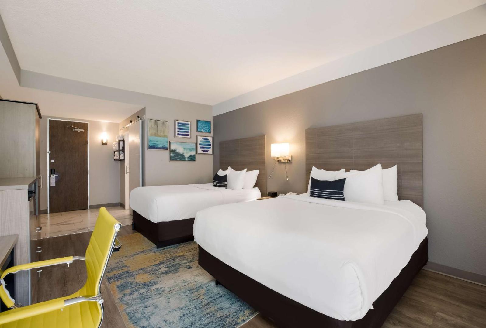 The Hub Middletown: A Best Western Signature Hotel