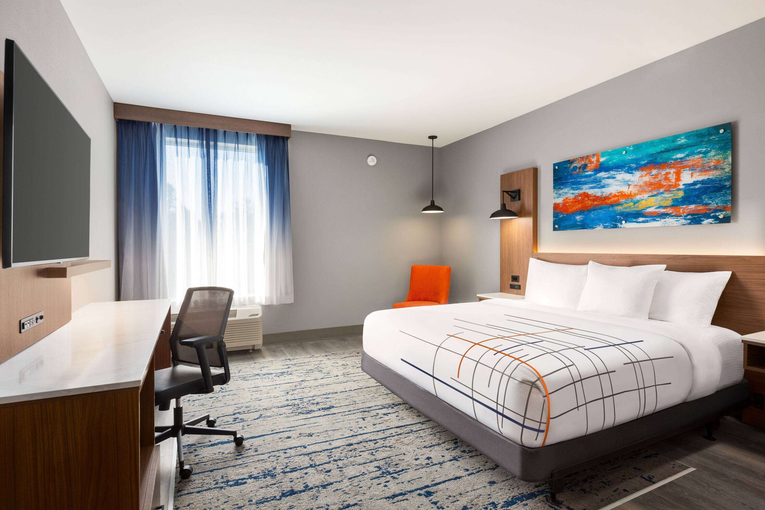 La Quinta Inn & Suites By Wyndham Mount Laurel Moorestown
