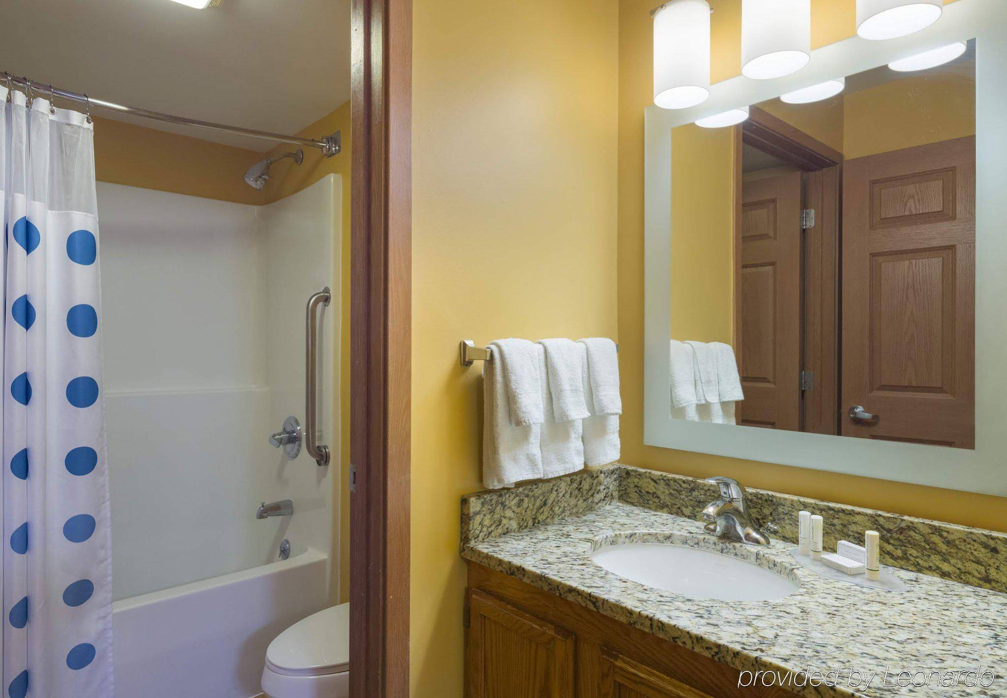 MainStay Suites Mt. Laurel - Philadelphia