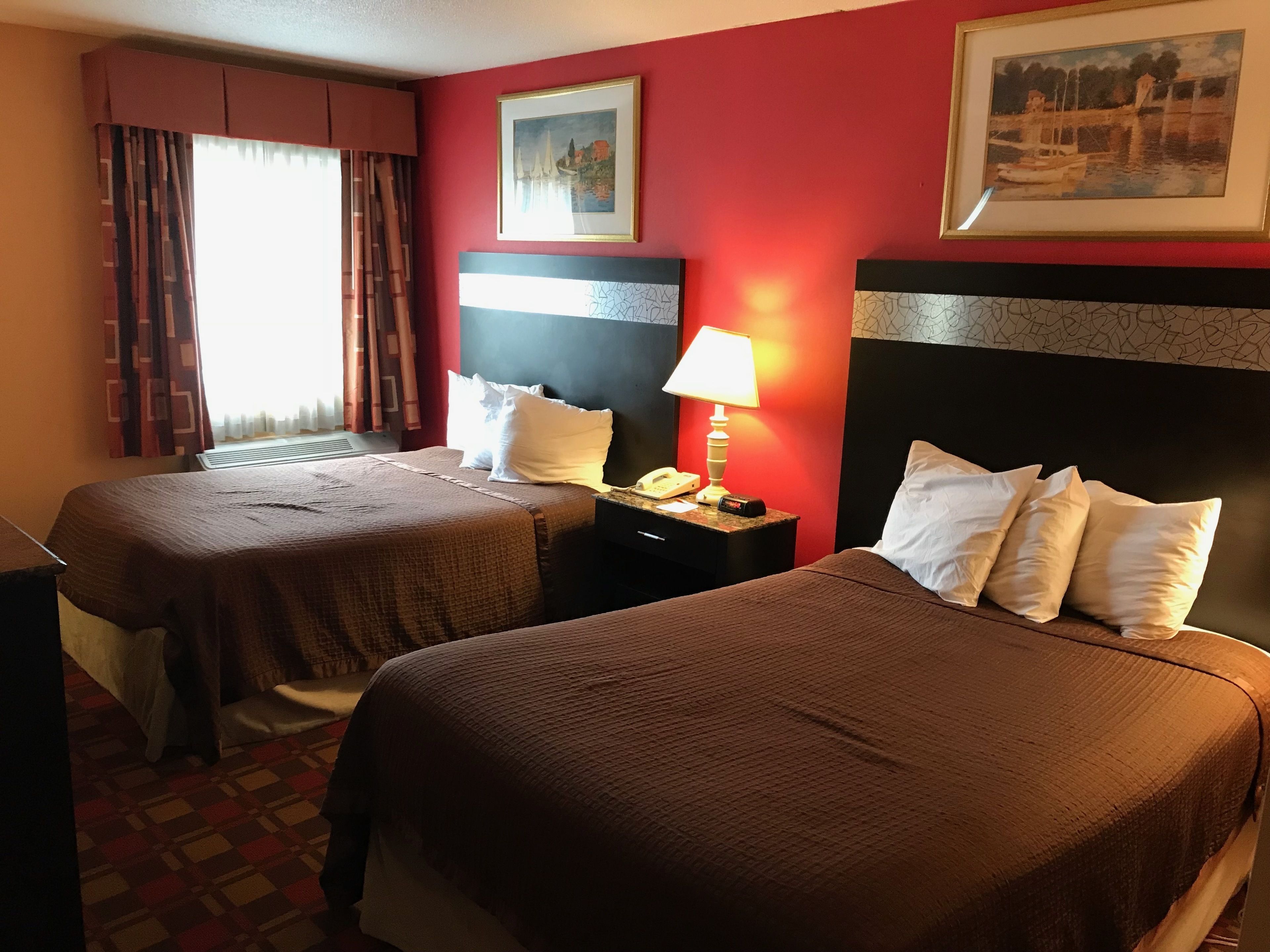 Howard Johnson by Wyndham Newark Airport