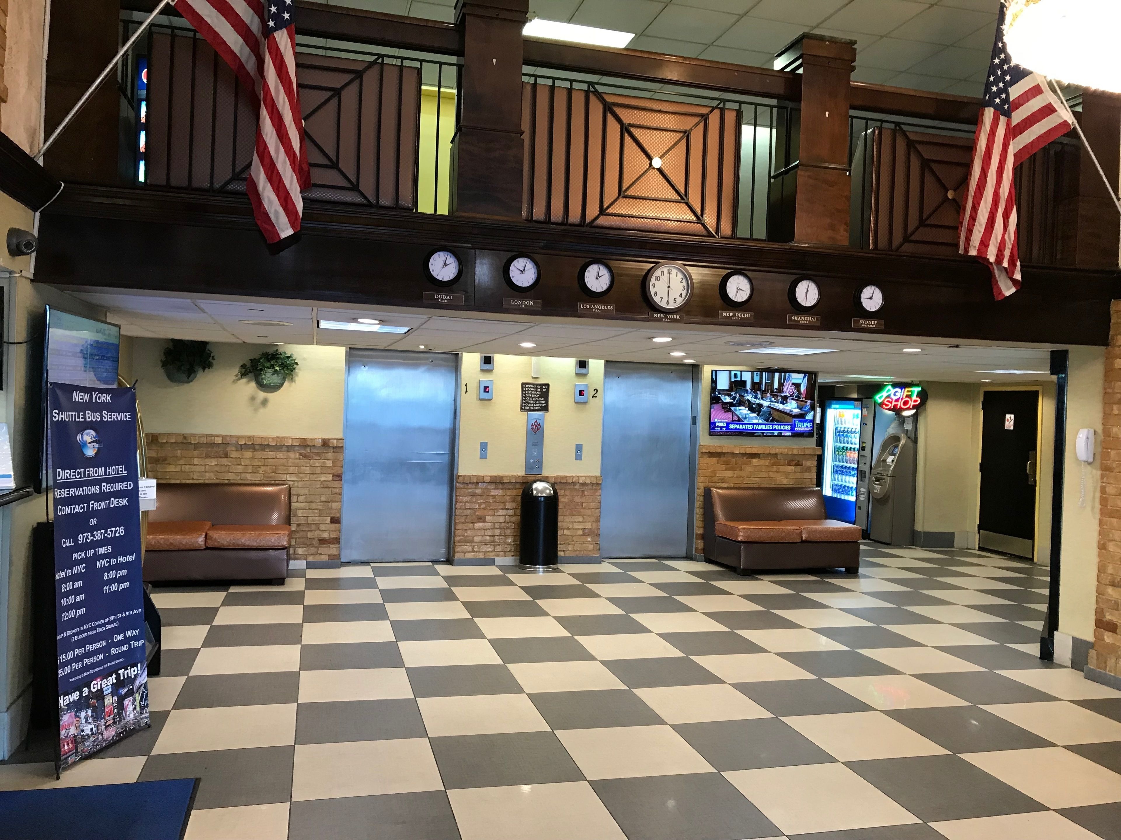 Howard Johnson by Wyndham Newark Airport