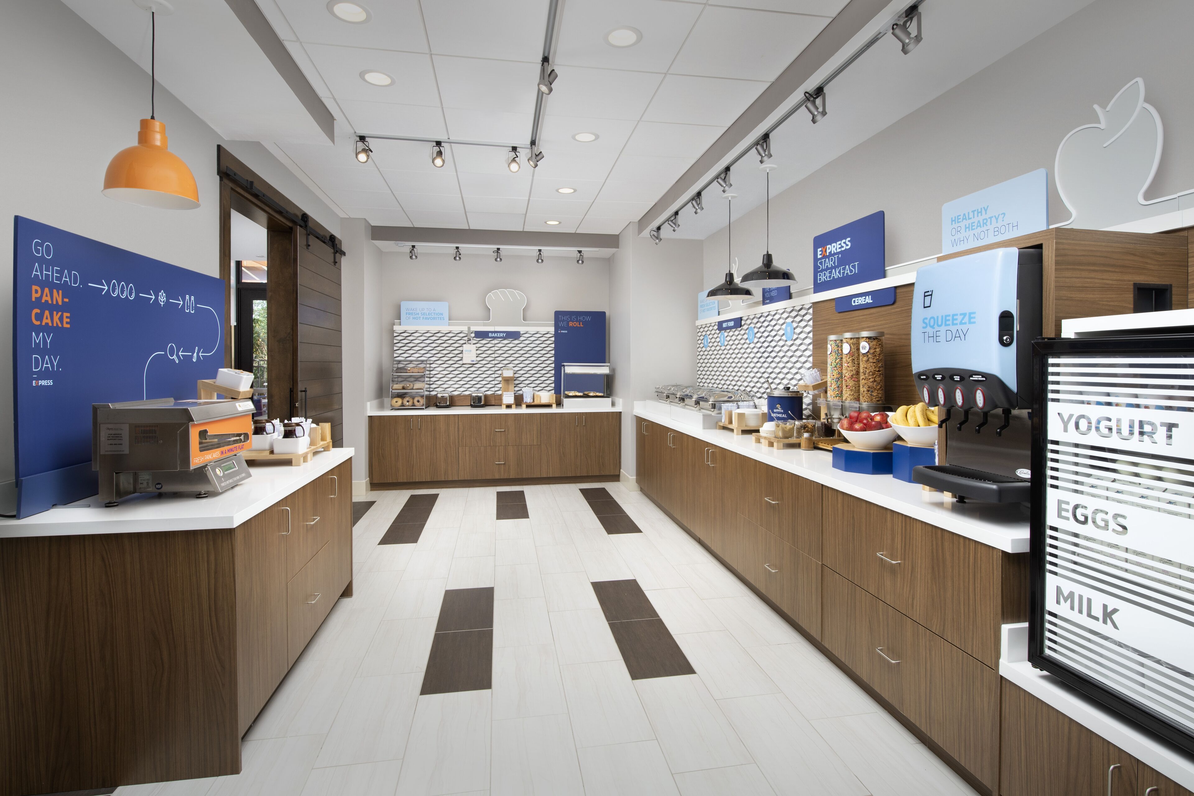 Holiday Inn Express & Suites North Brunswick