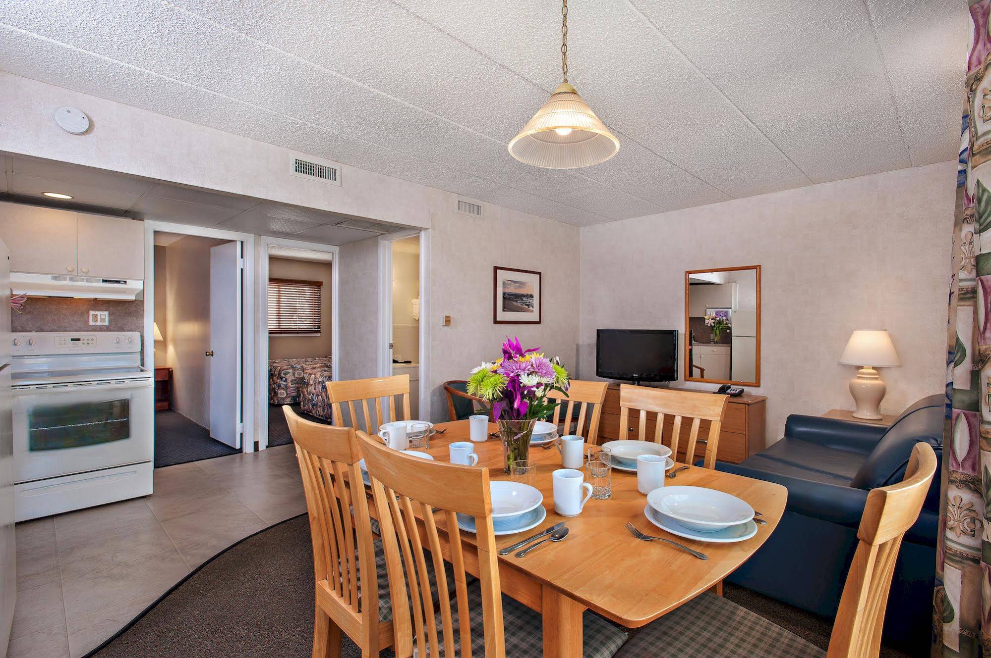 Harbor Light Family Resort