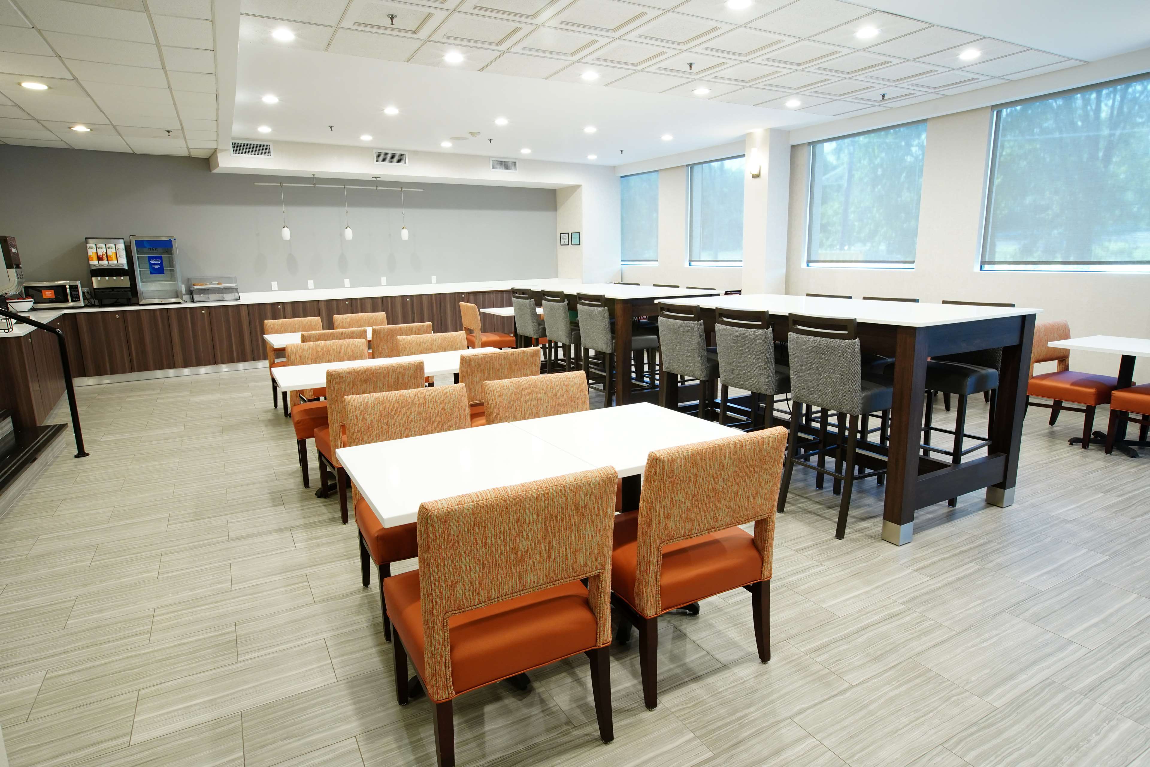 Best Western Paramus Hotel & Suites