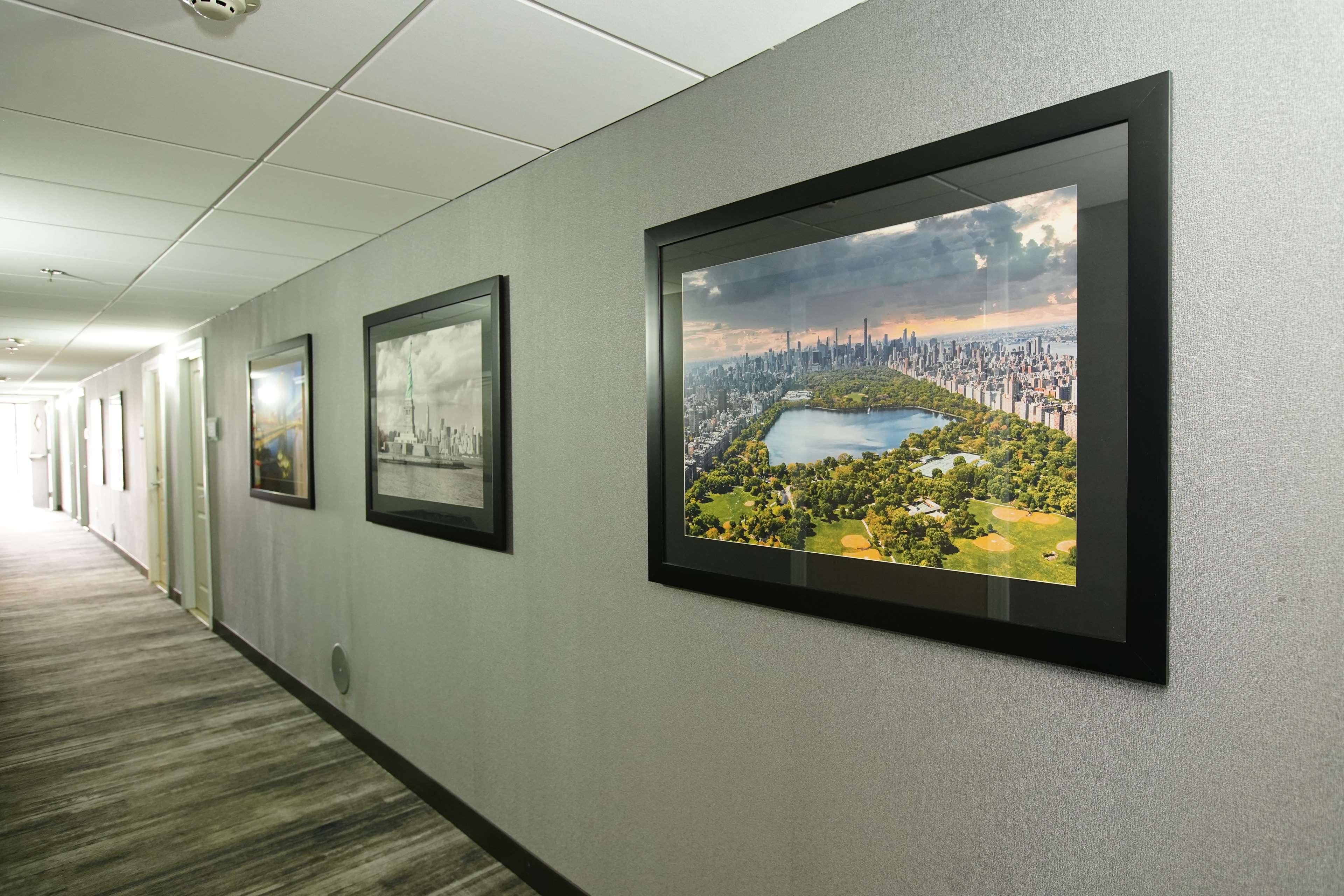 Best Western Paramus Hotel & Suites