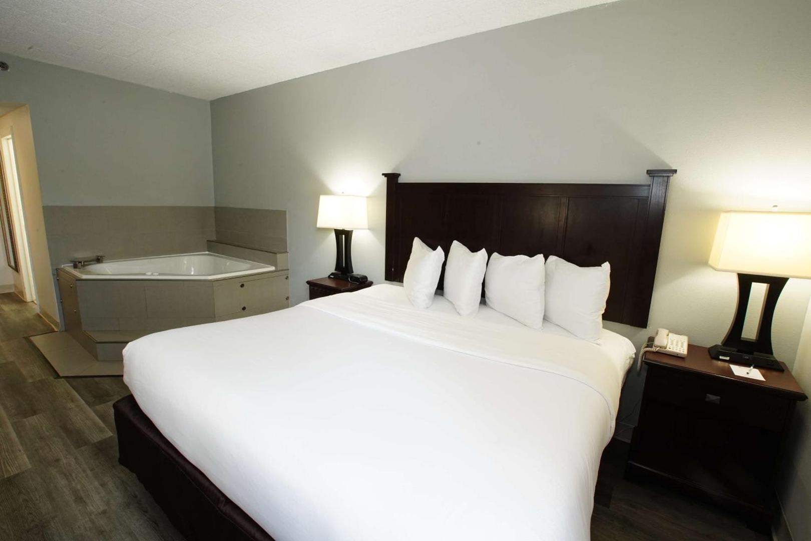 Best Western Paramus Hotel & Suites