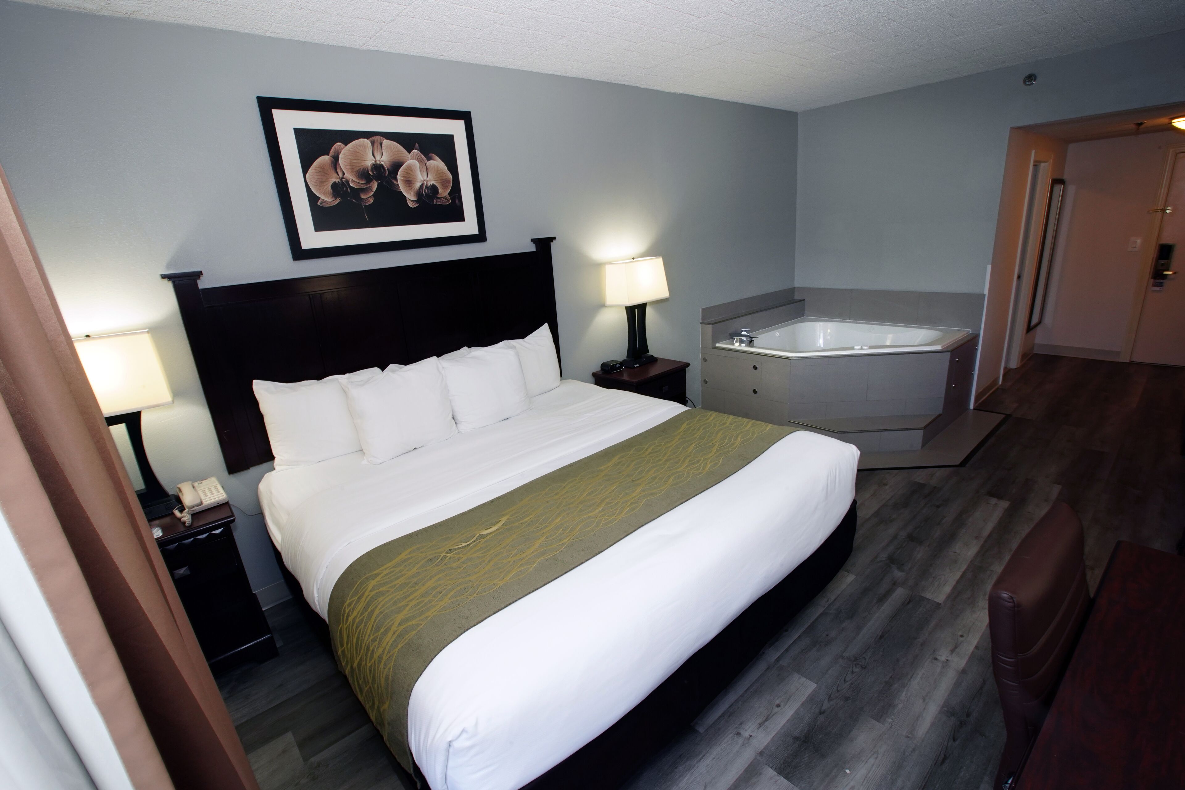 Best Western Paramus Hotel & Suites