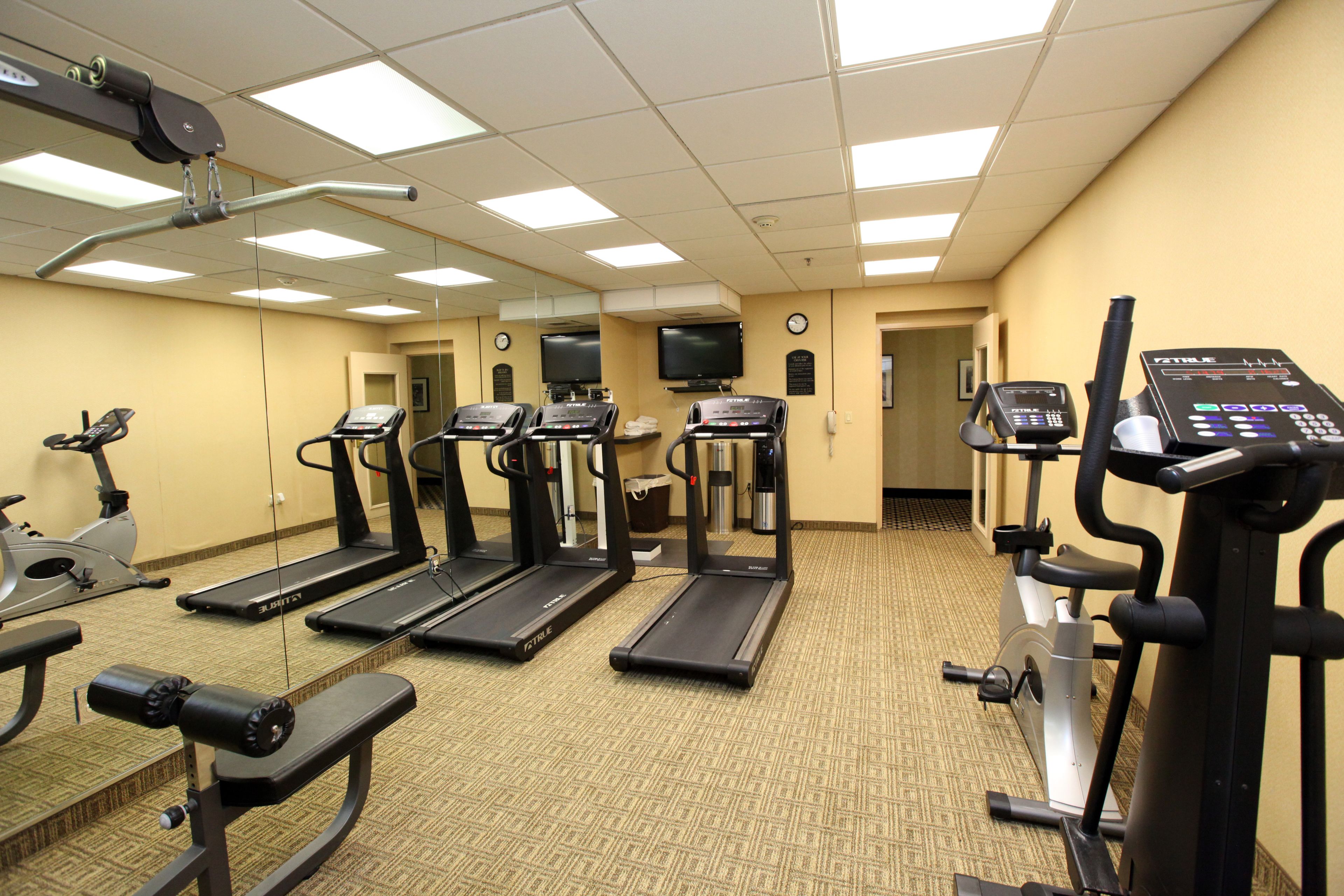 Best Western Paramus Hotel & Suites