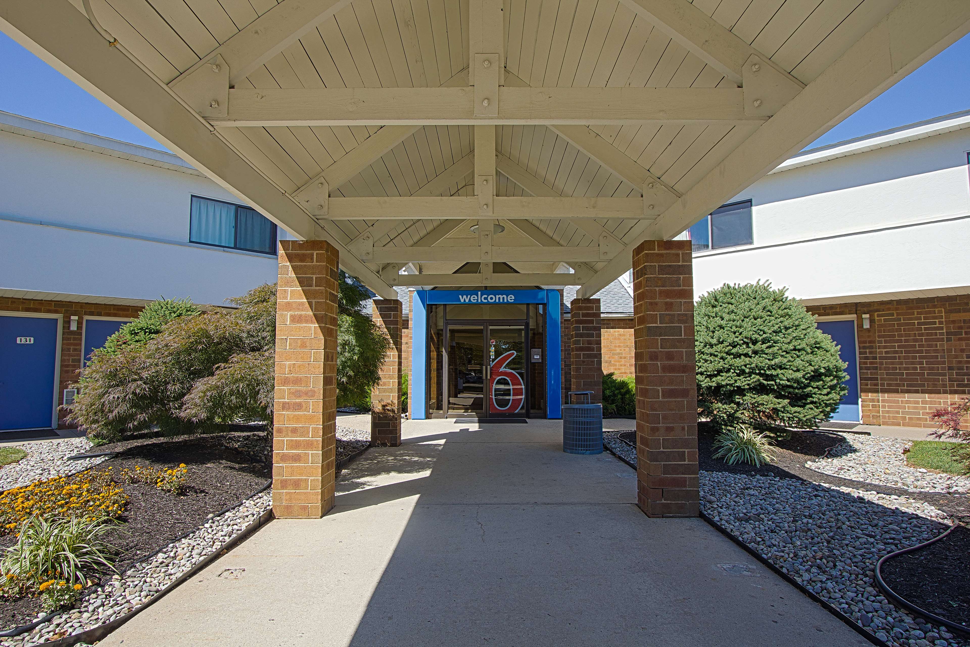 Motel 6 Piscataway