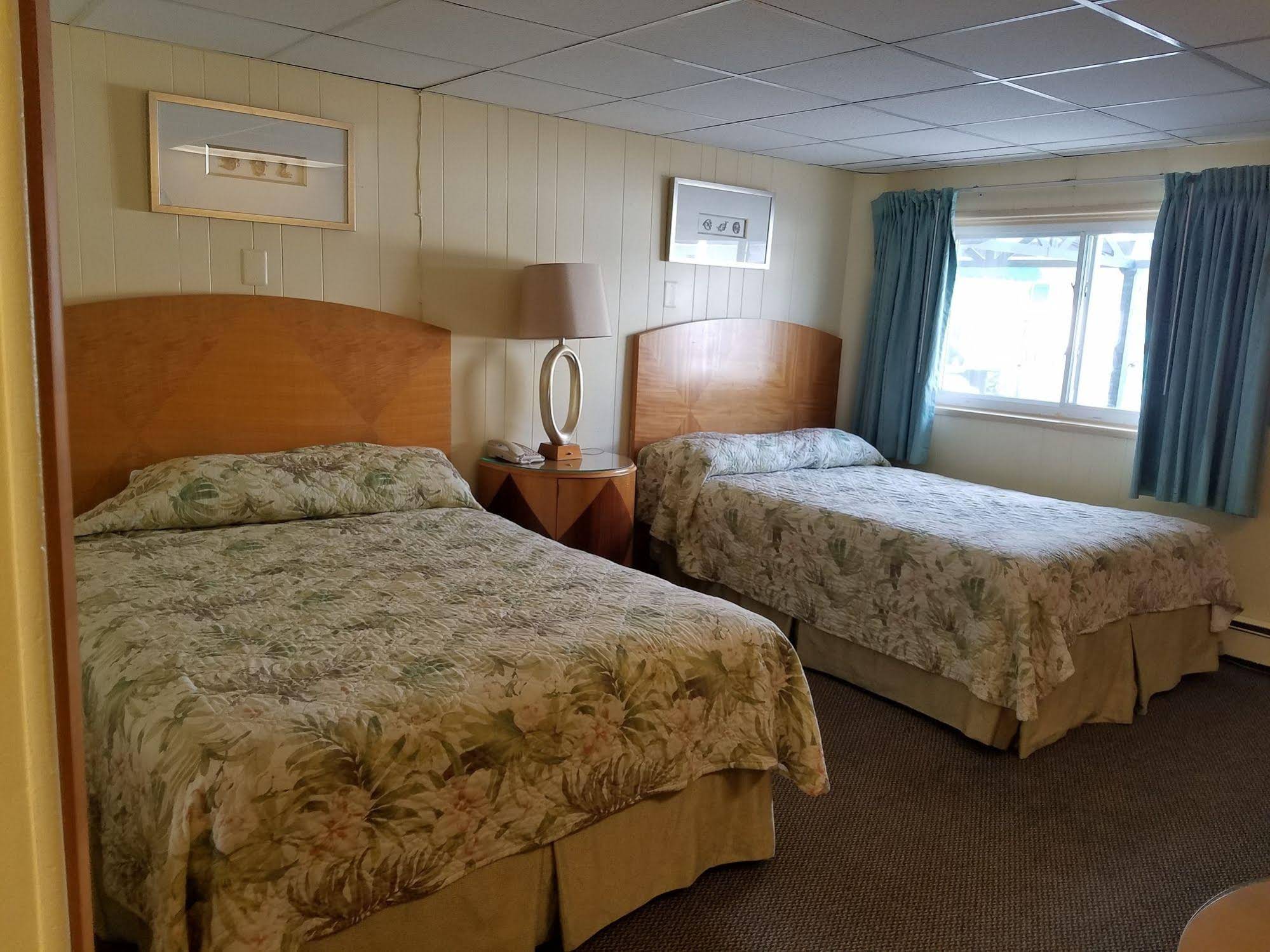The Amethyst Beach Motel