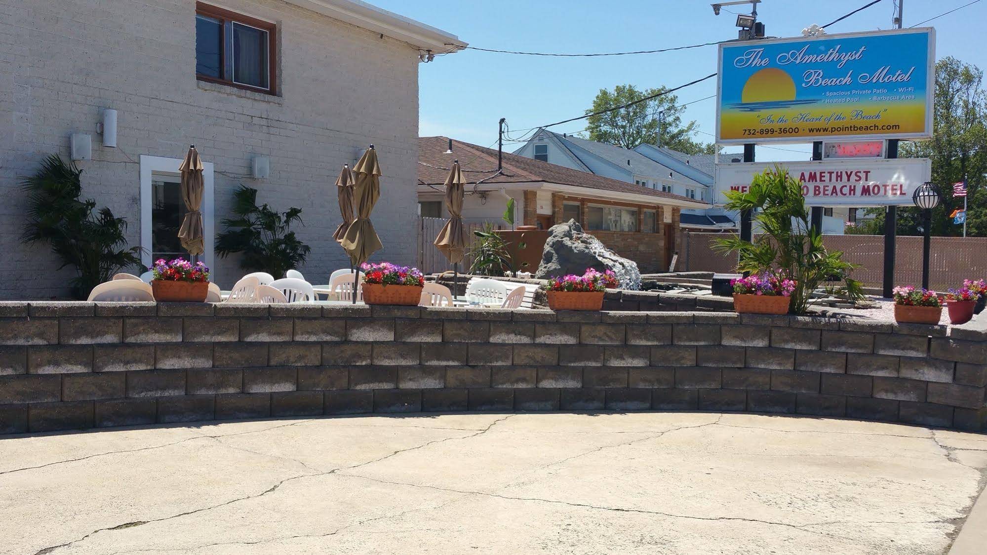 The Amethyst Beach Motel