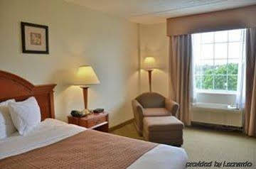 La Quinta Inn & Suites Runnemede-Philadelphia