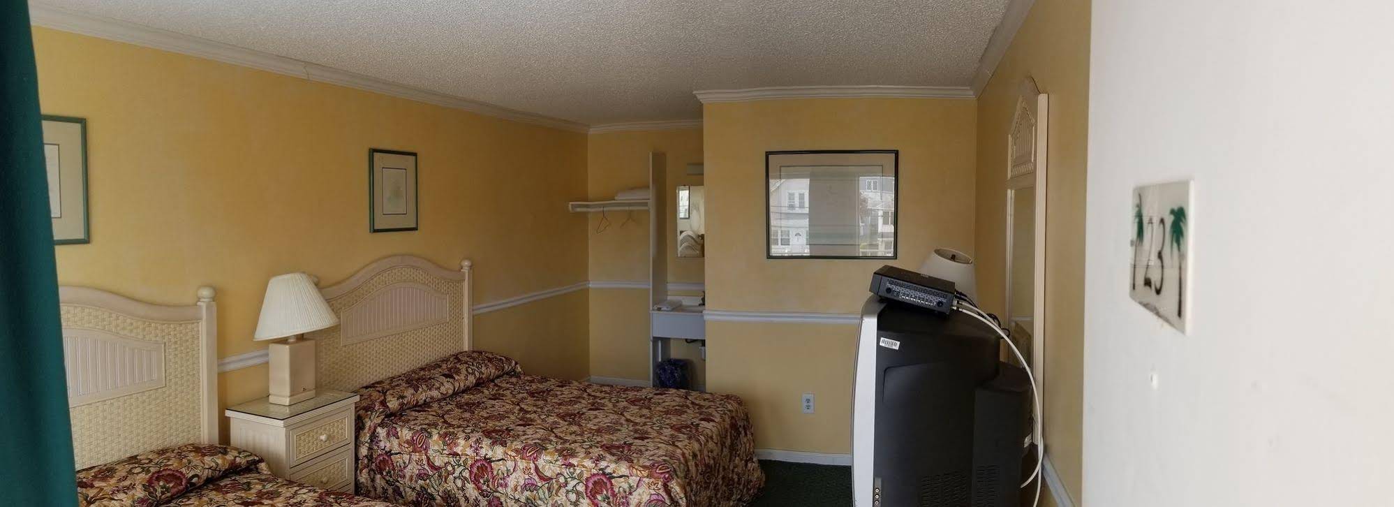 Bay Breeze Motel