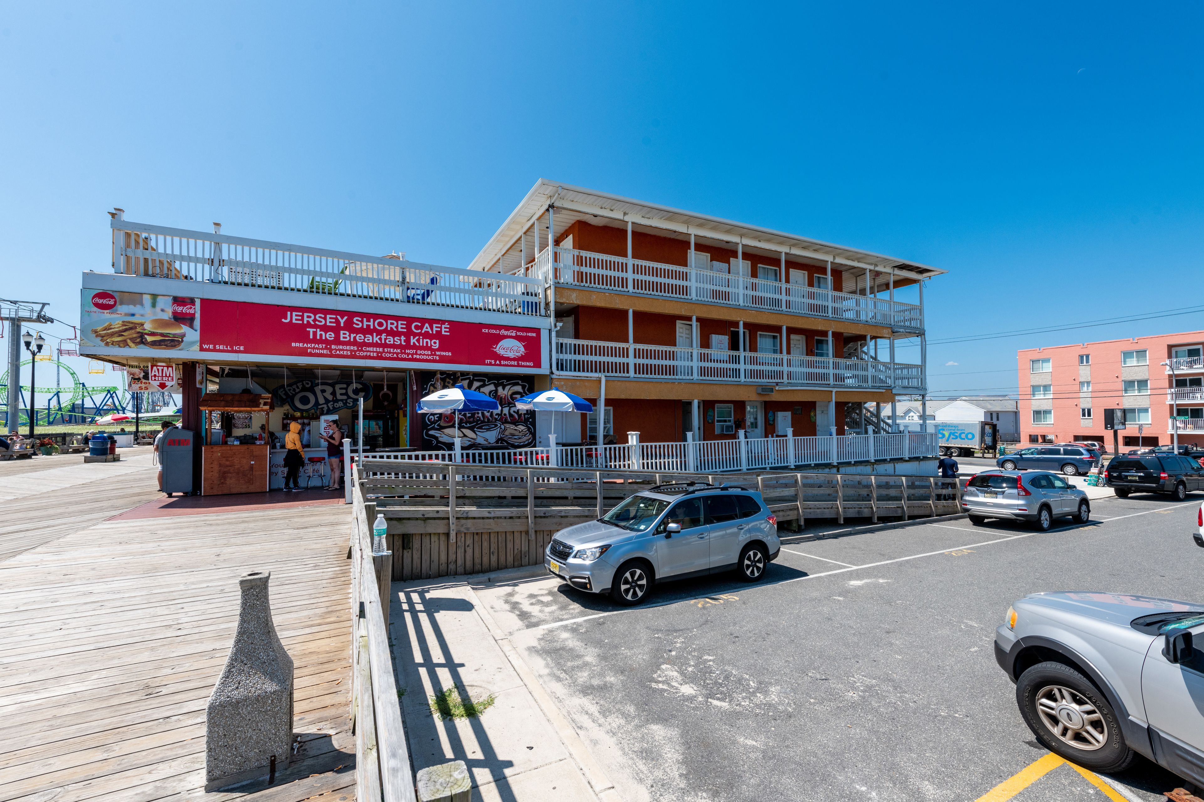 Boardwalk Hotel Charlee & Beach House Rentals