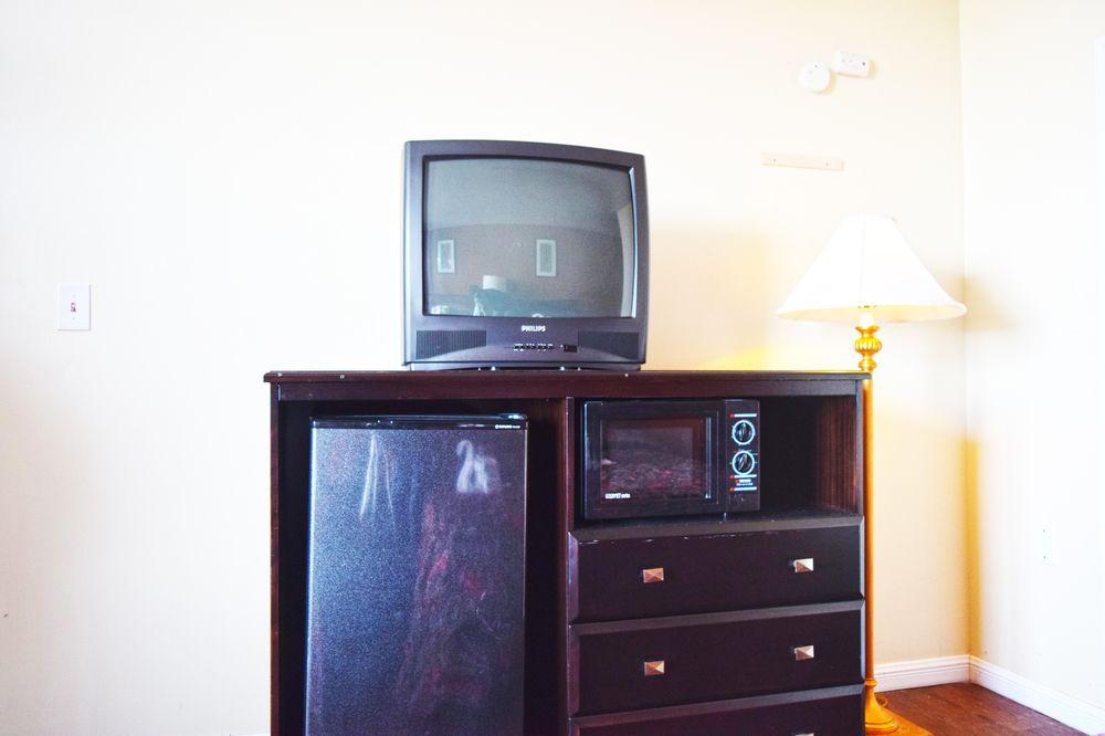 Skyview Manor Motel