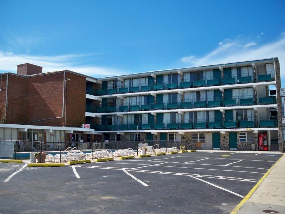 Skyview Manor Motel