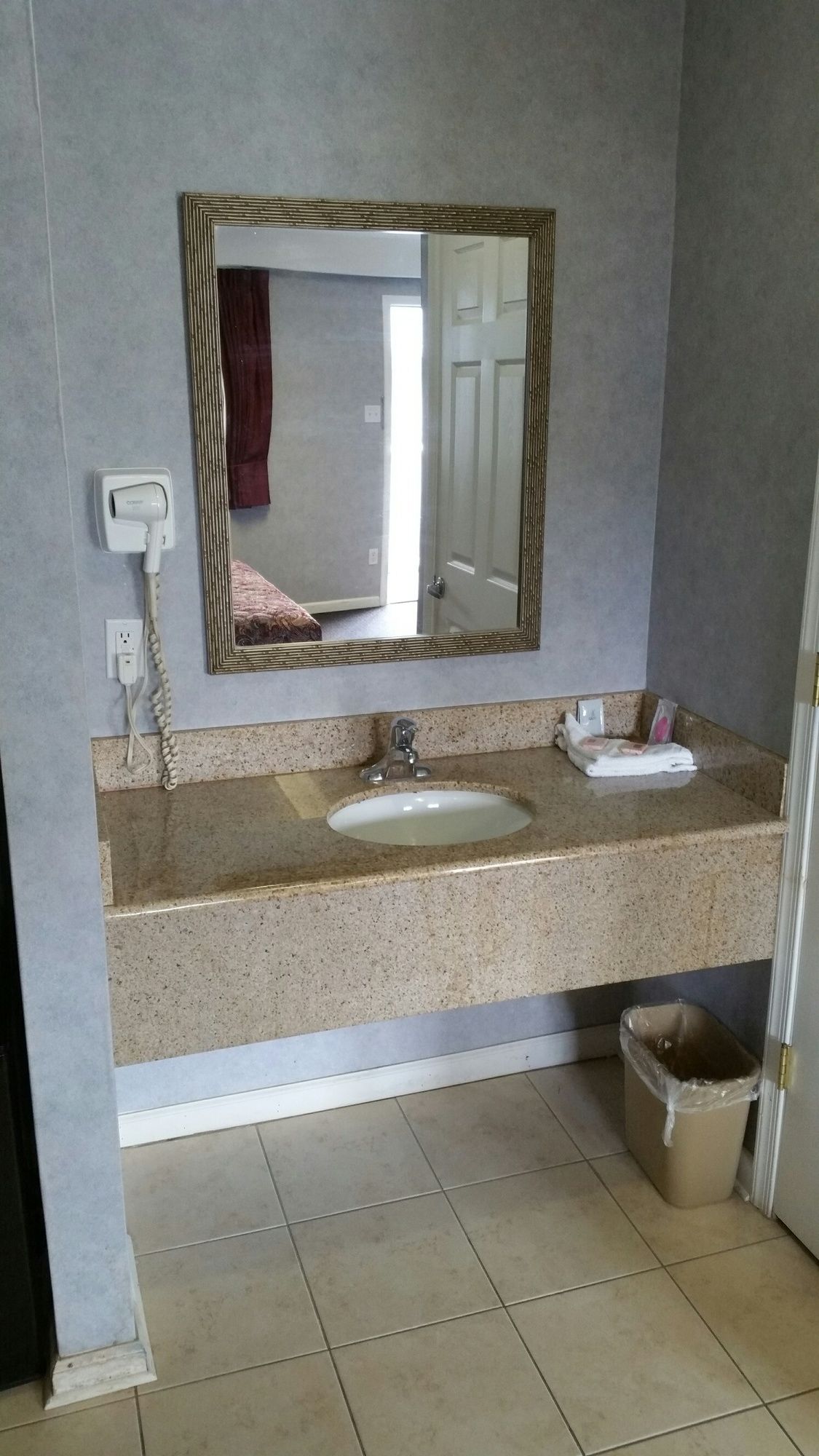 Village Inn and Suites