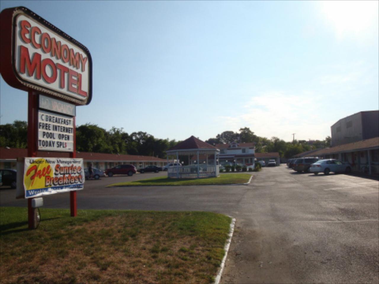 Economy Motel Inn and Suites Somers Point