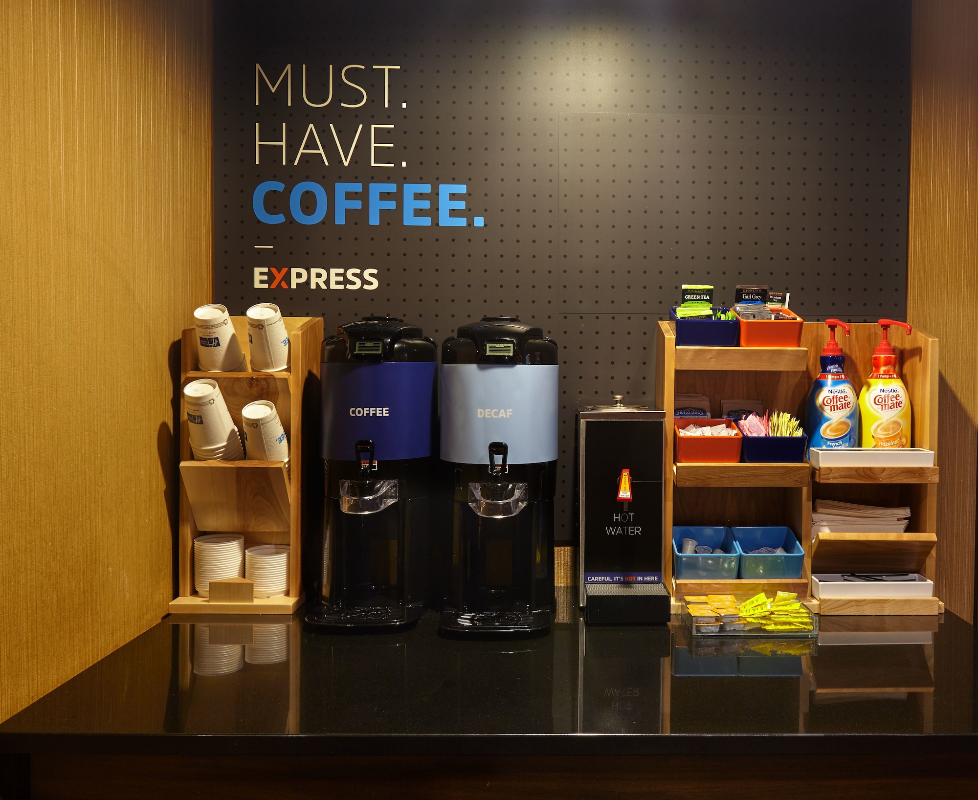Holiday Inn Express & Suites